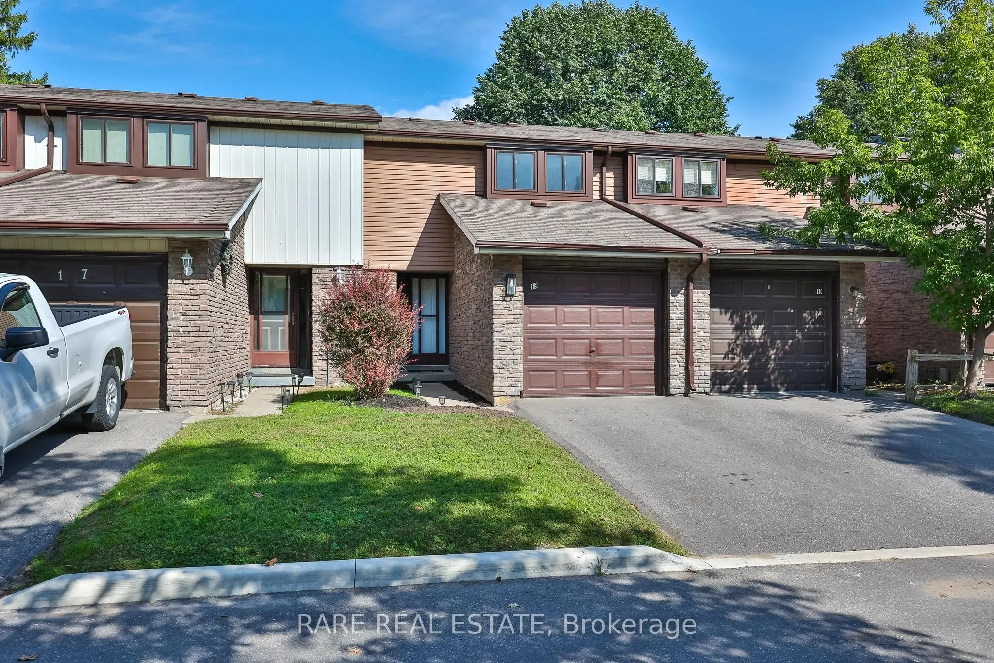 221 Ormond Drive #18