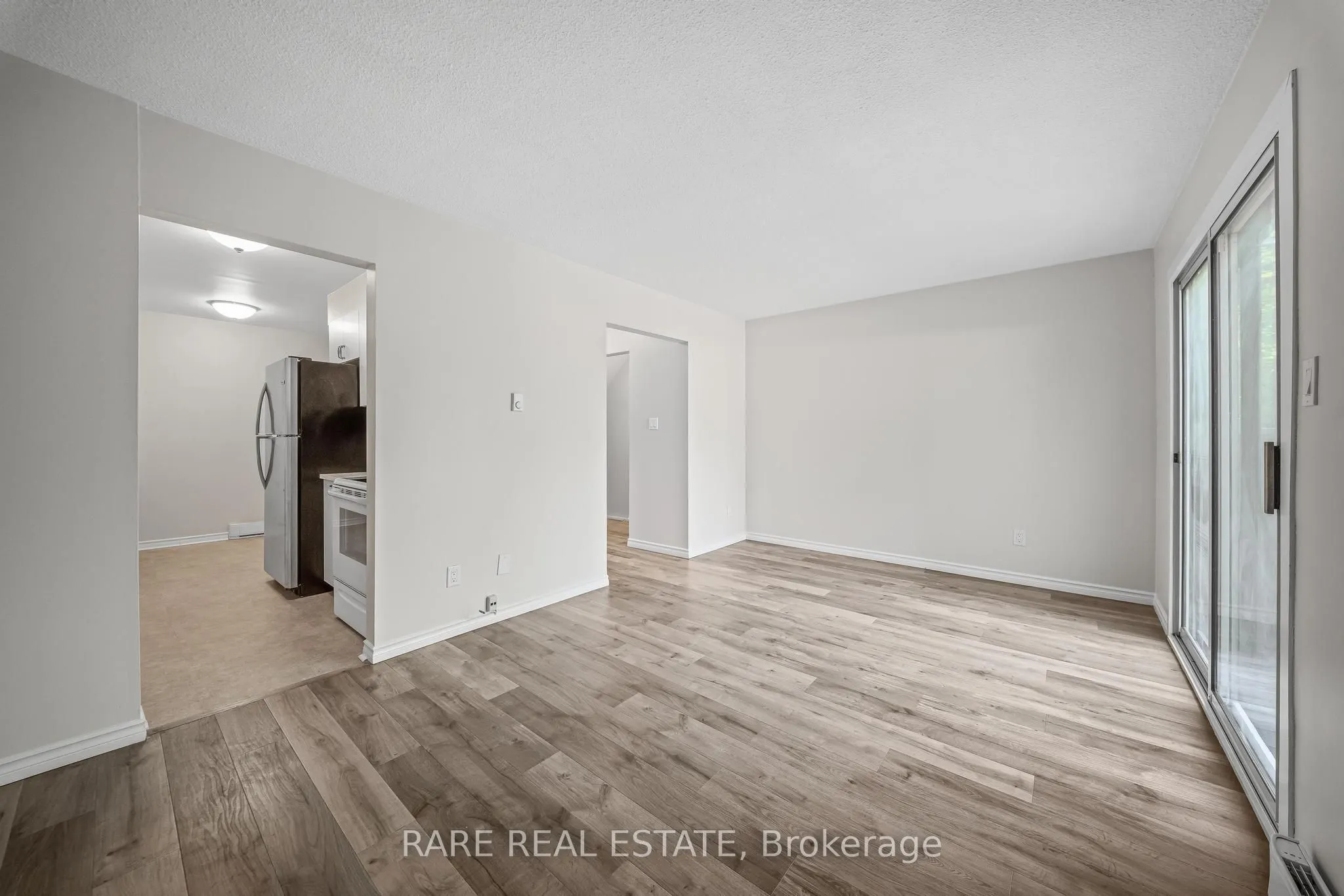 221 Ormond Drive #18