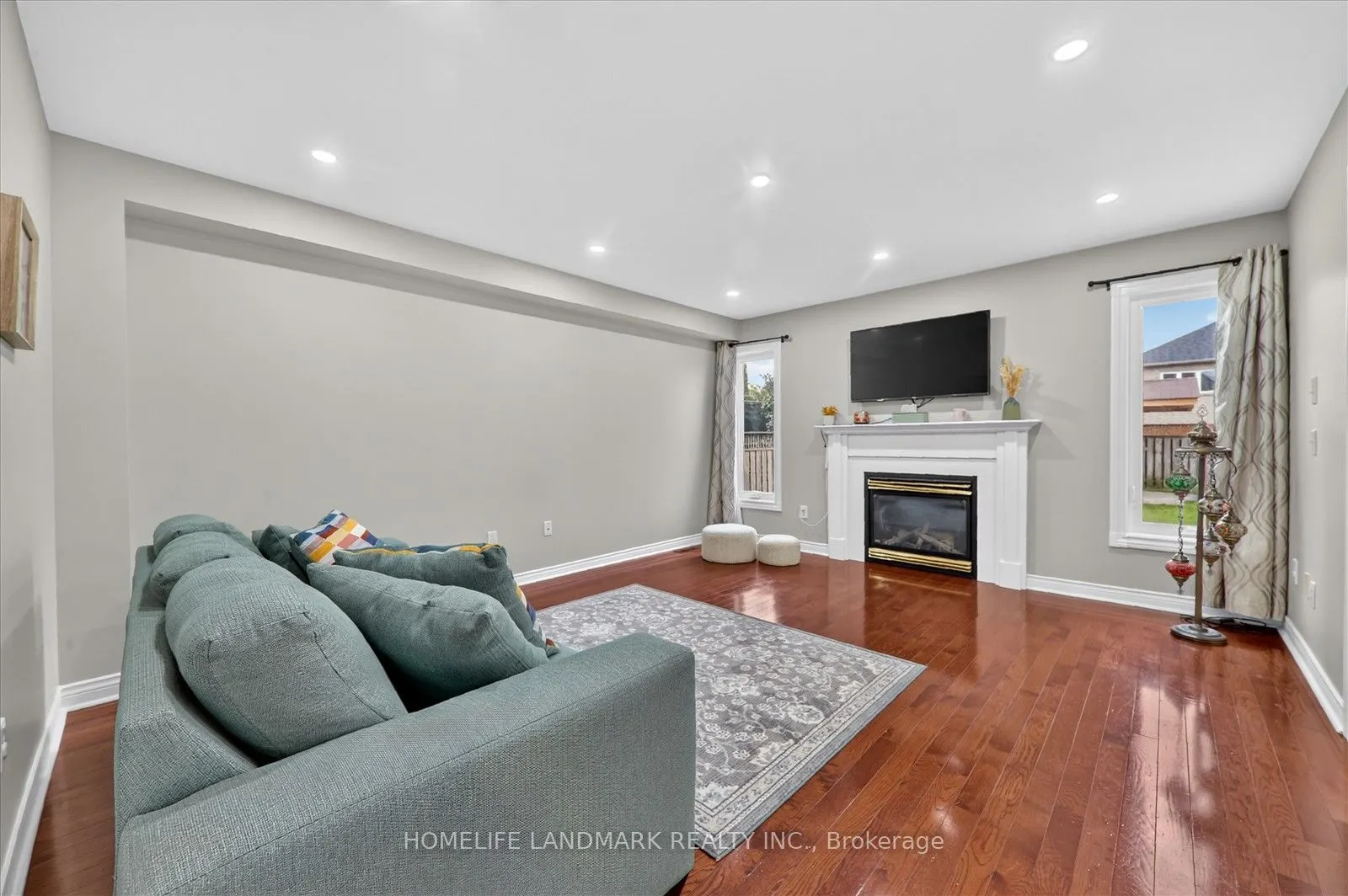 14 Floree Street