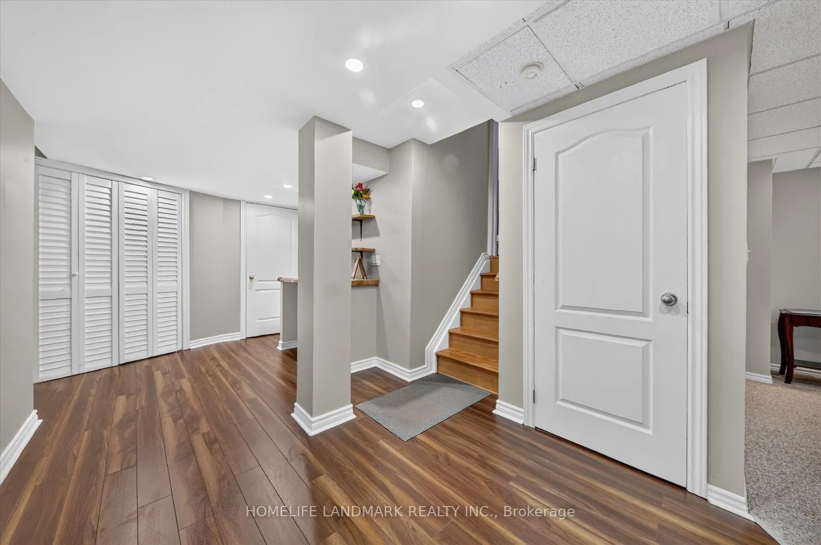 14 Floree Street