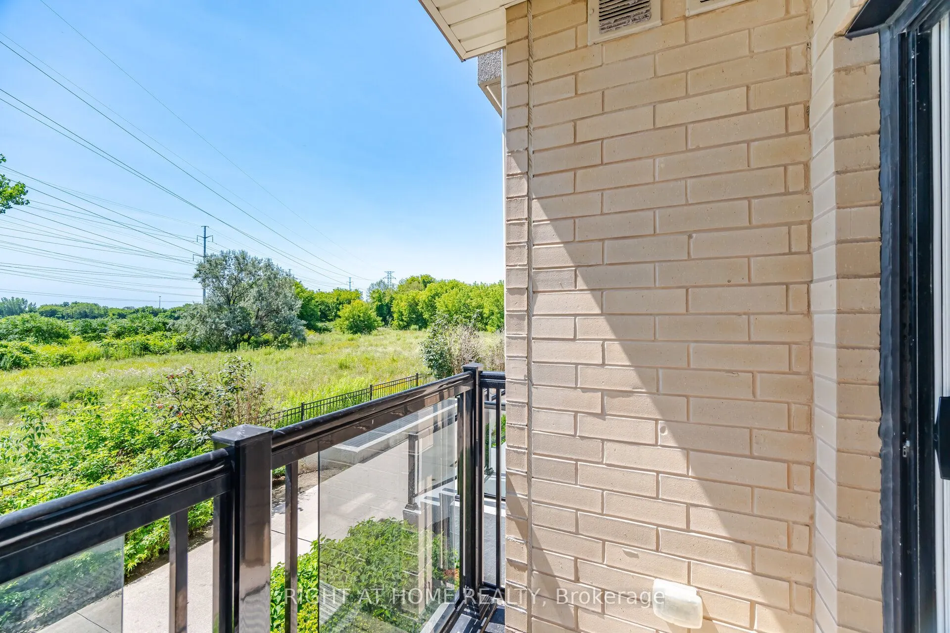 515 Kingbird Grove #233