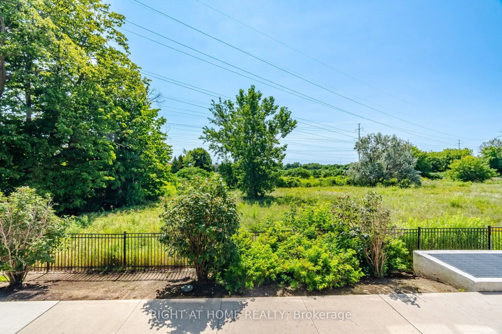 515 Kingbird Grove #233