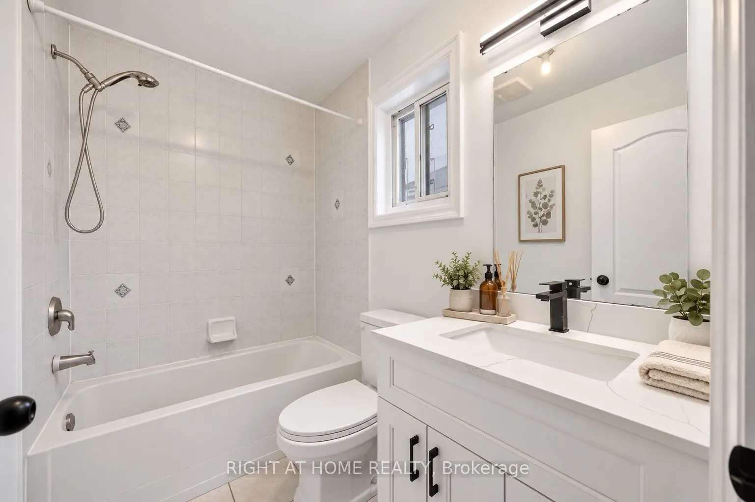 34 Dring Street #Upper Levels
