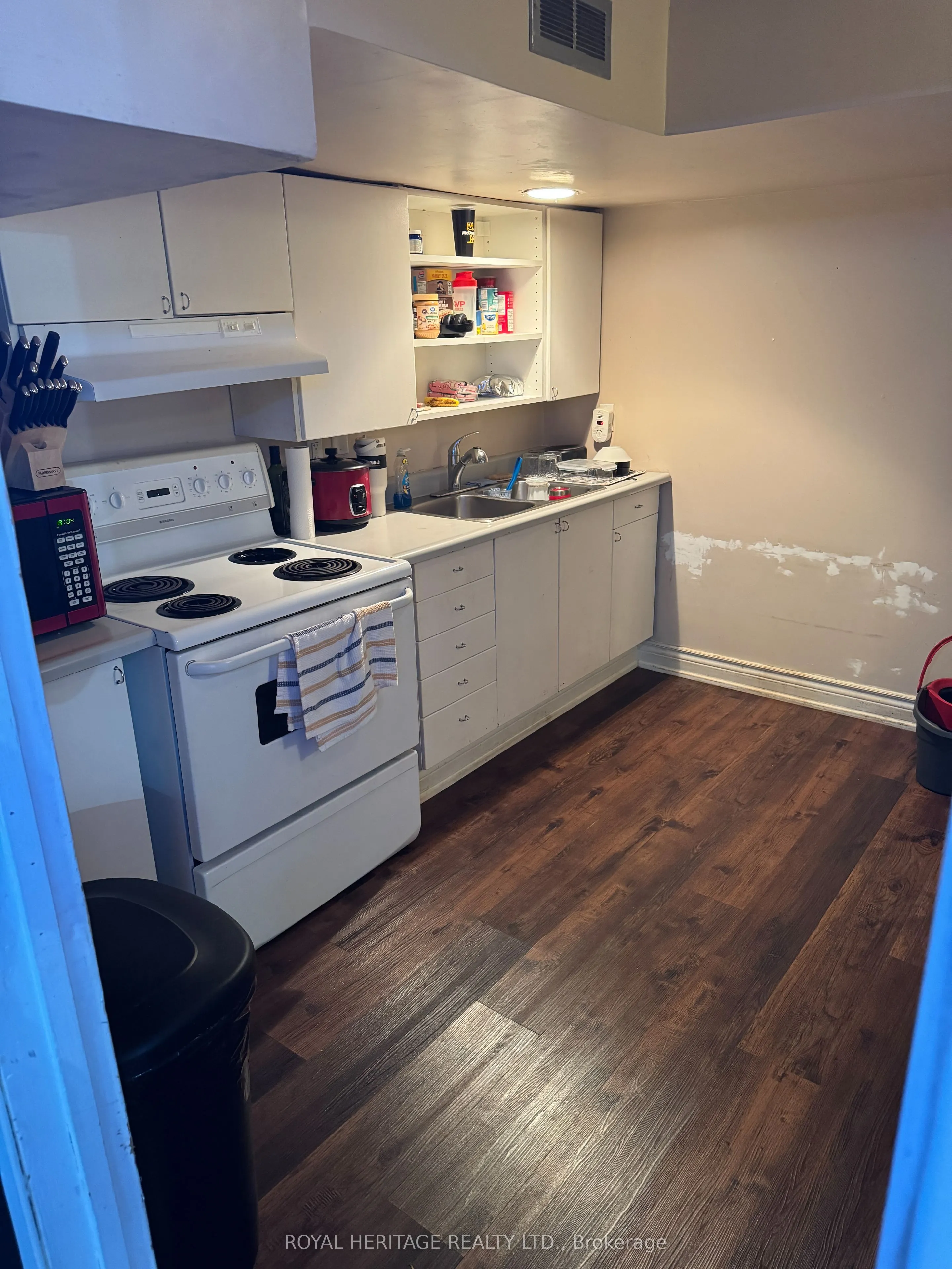 586 Creekview Circle #BSMT