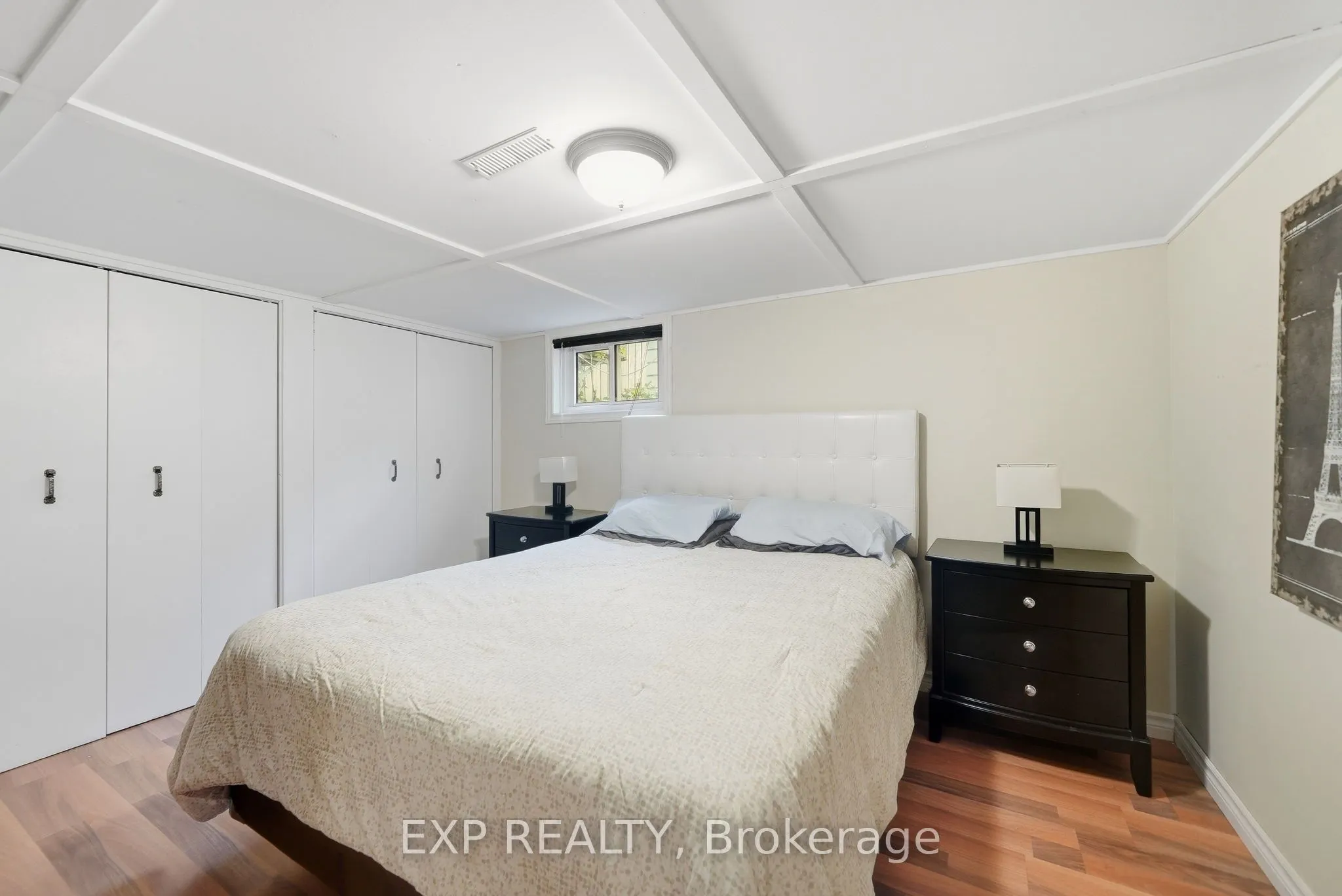 312 Walnut Street W