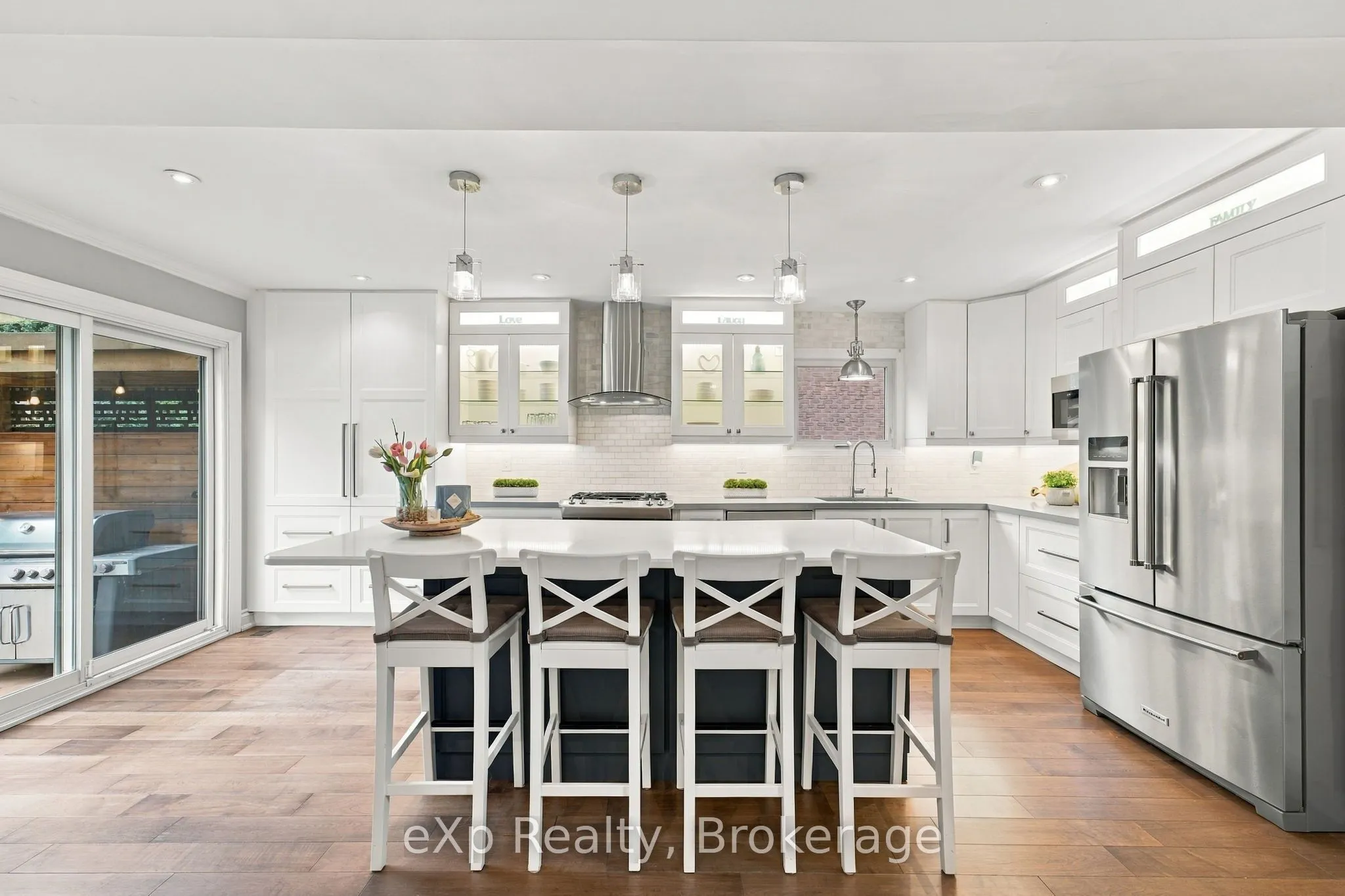 237 Lake Driveway W