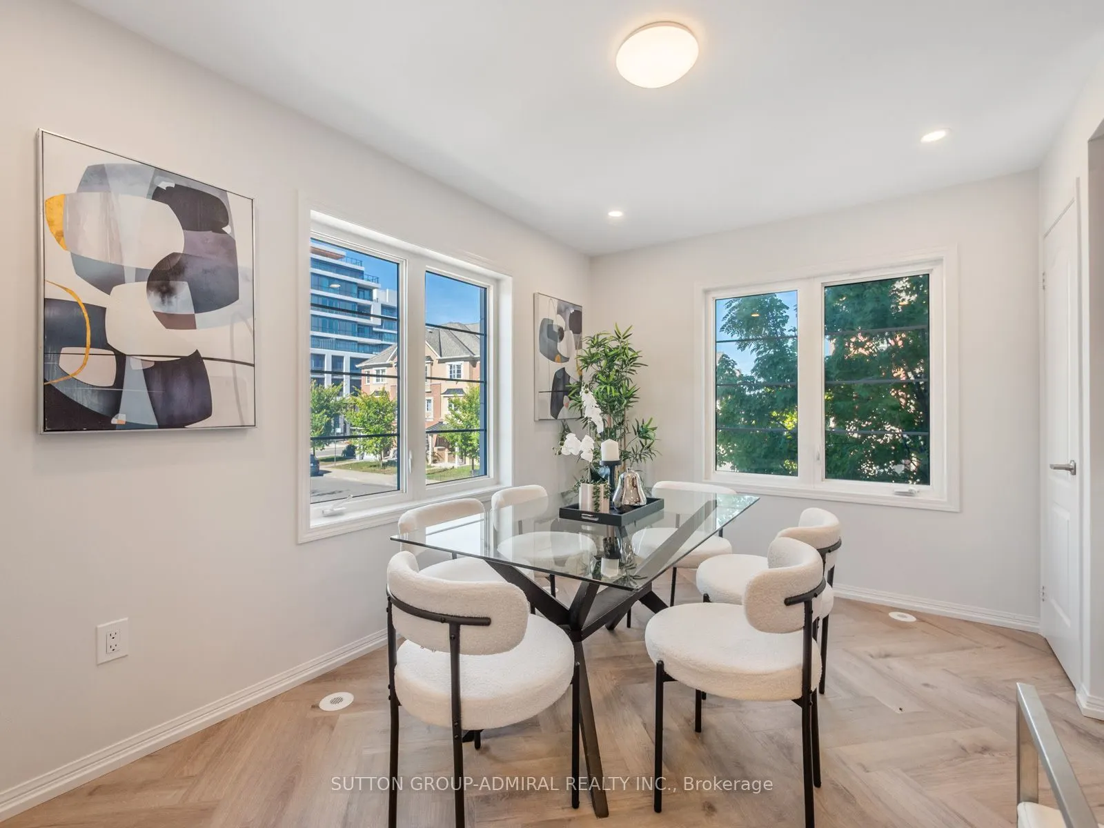 43 Deans Drive
