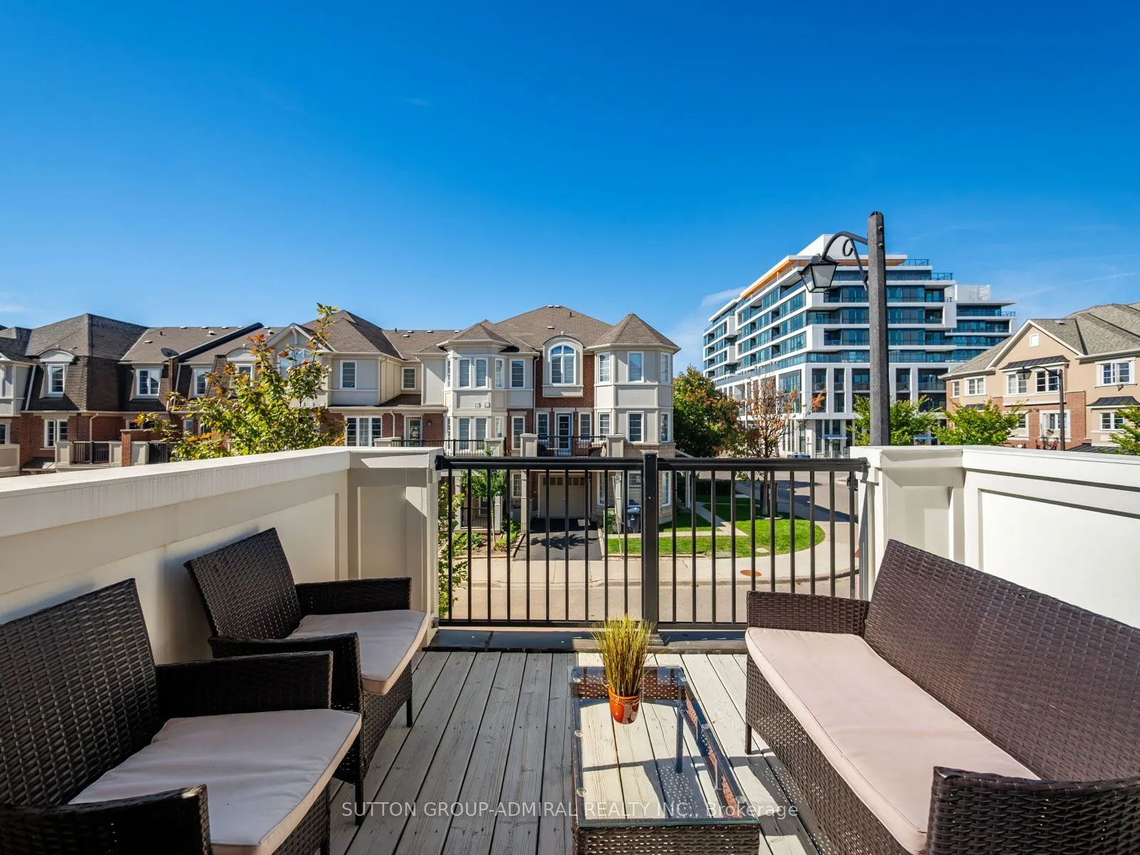 43 Deans Drive