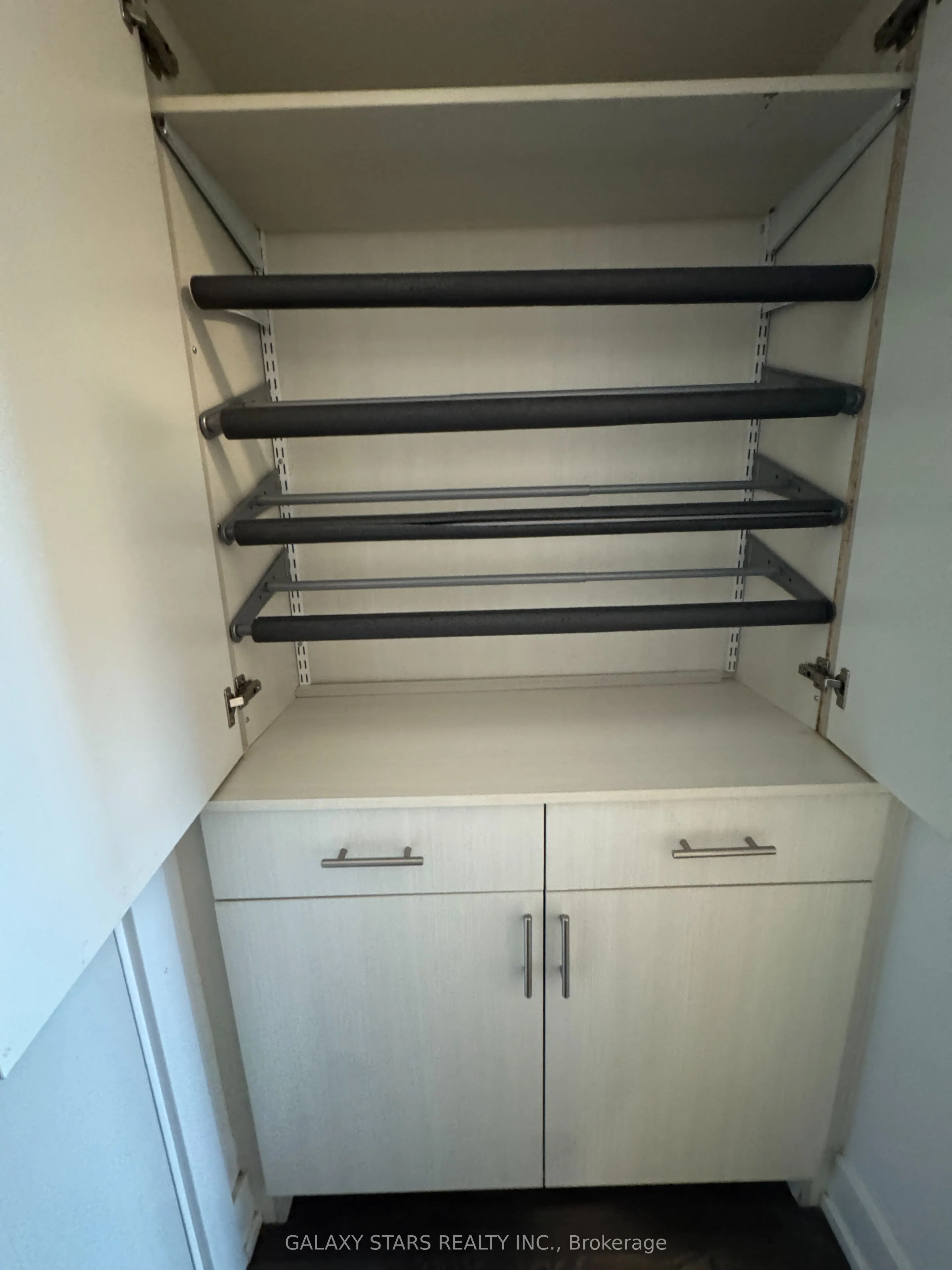 2550 Simcoe Street N #318