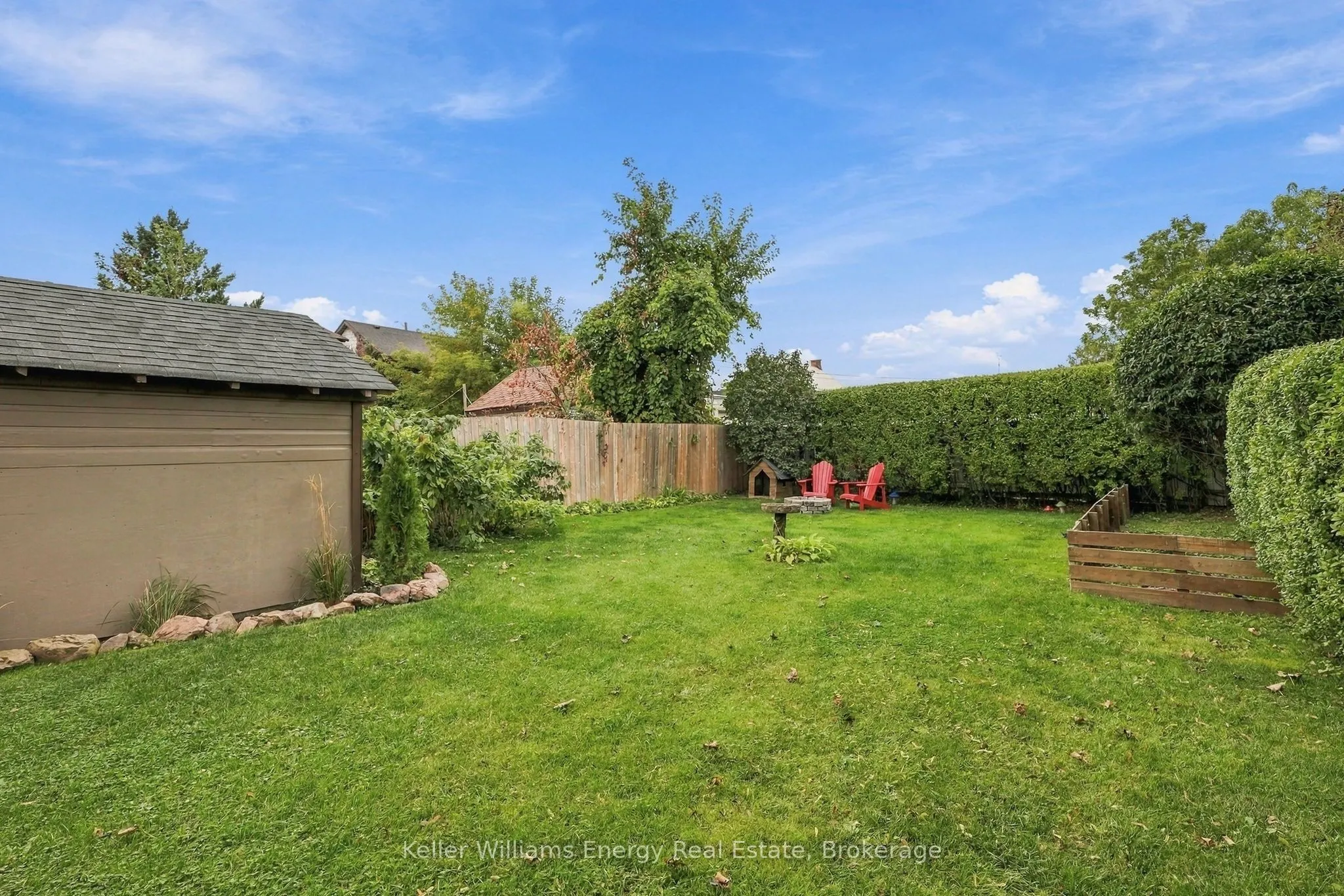 286 Gliddon Avenue
