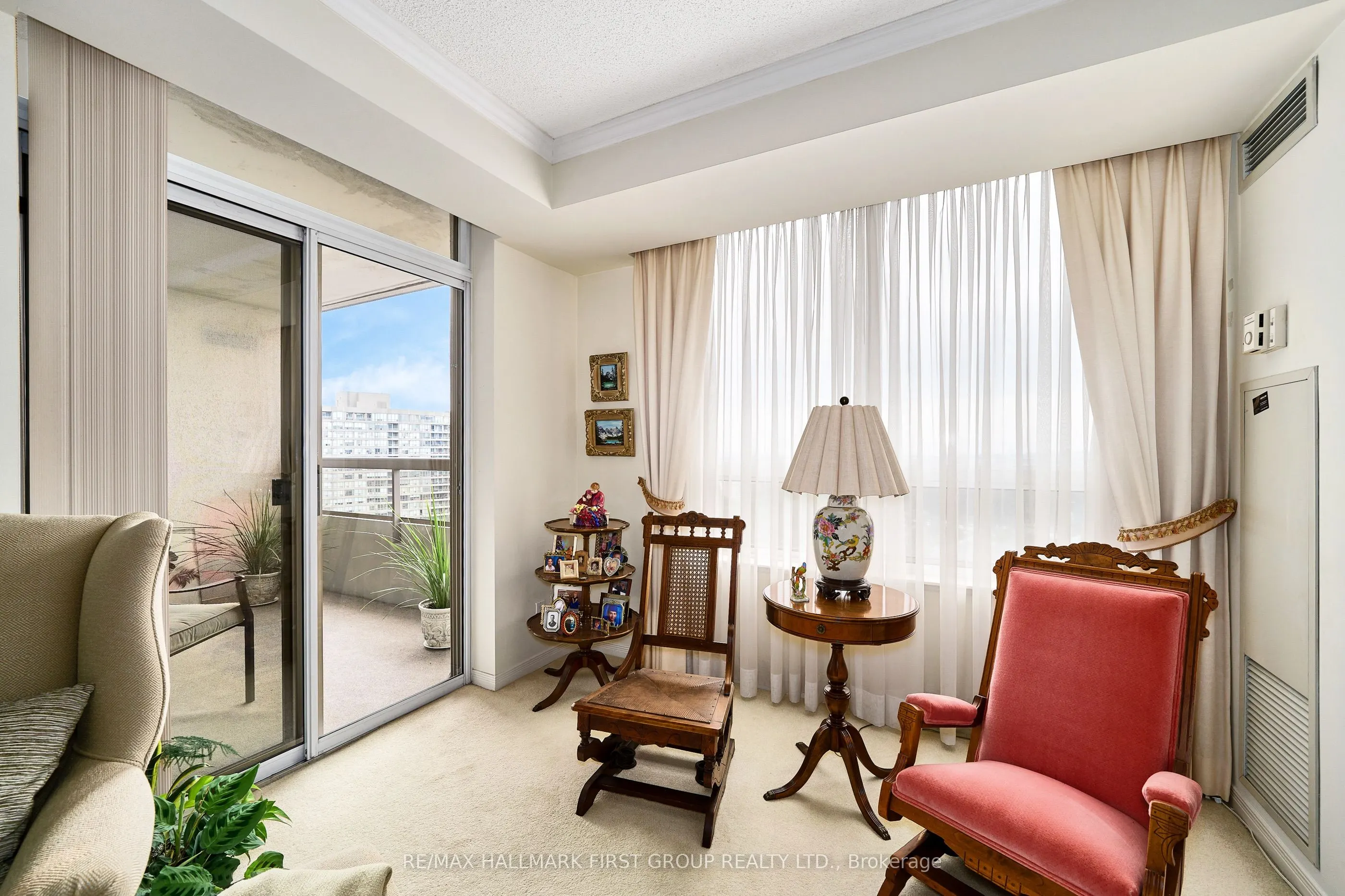 1000 The Esplanade Road N #1411