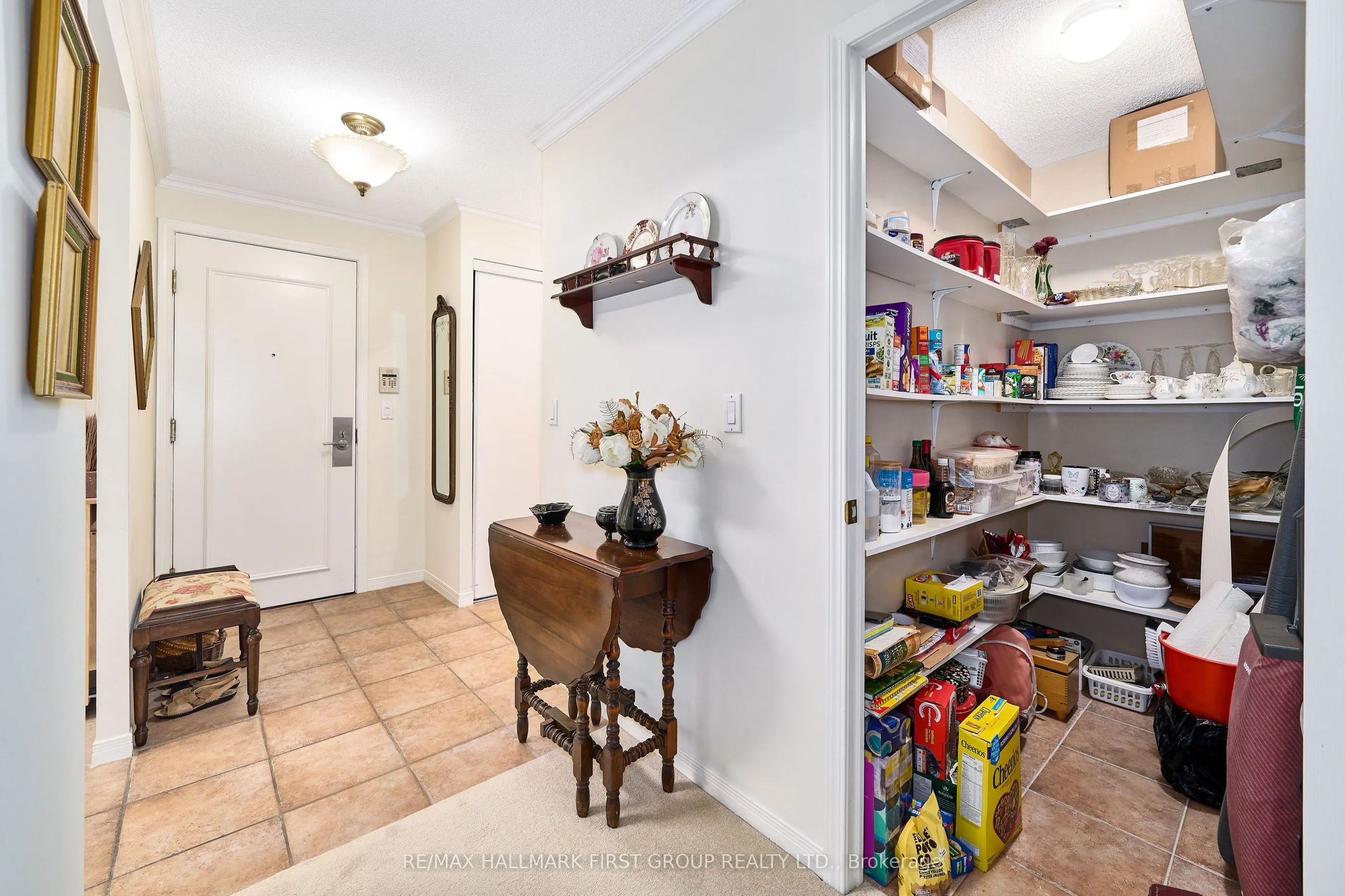 1000 The Esplanade Road N #1411