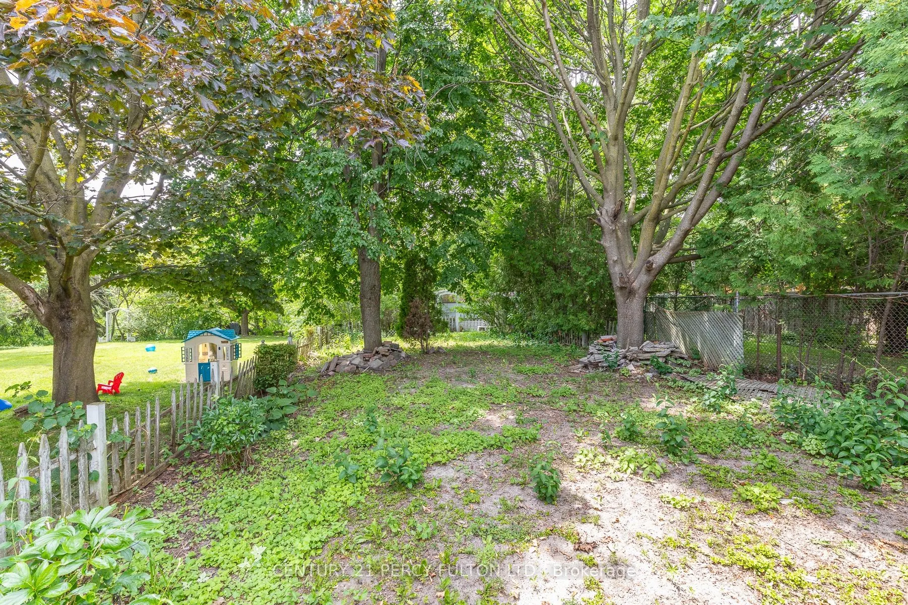 557 Cobblehill Drive