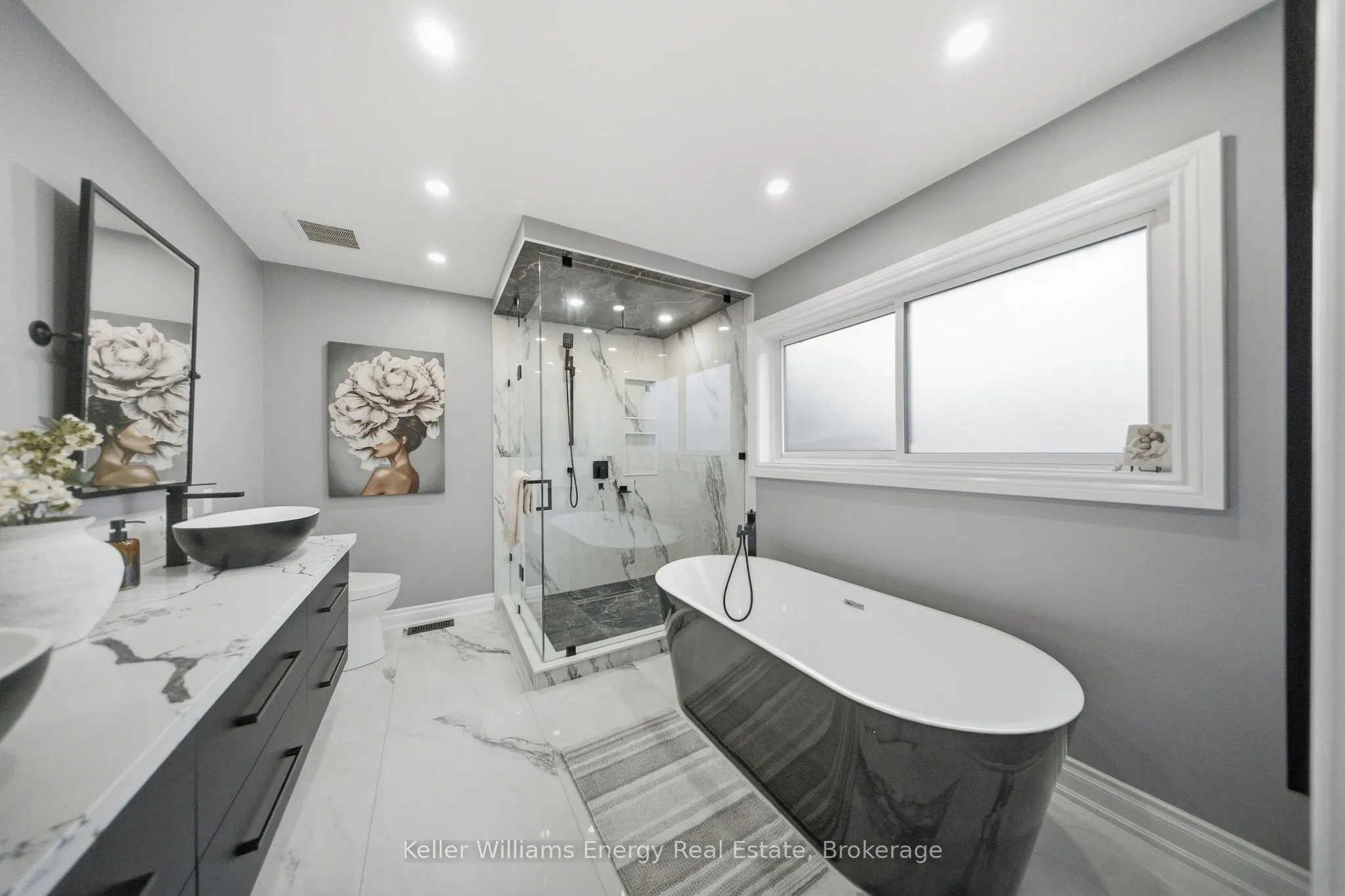 8 Holliman Lane