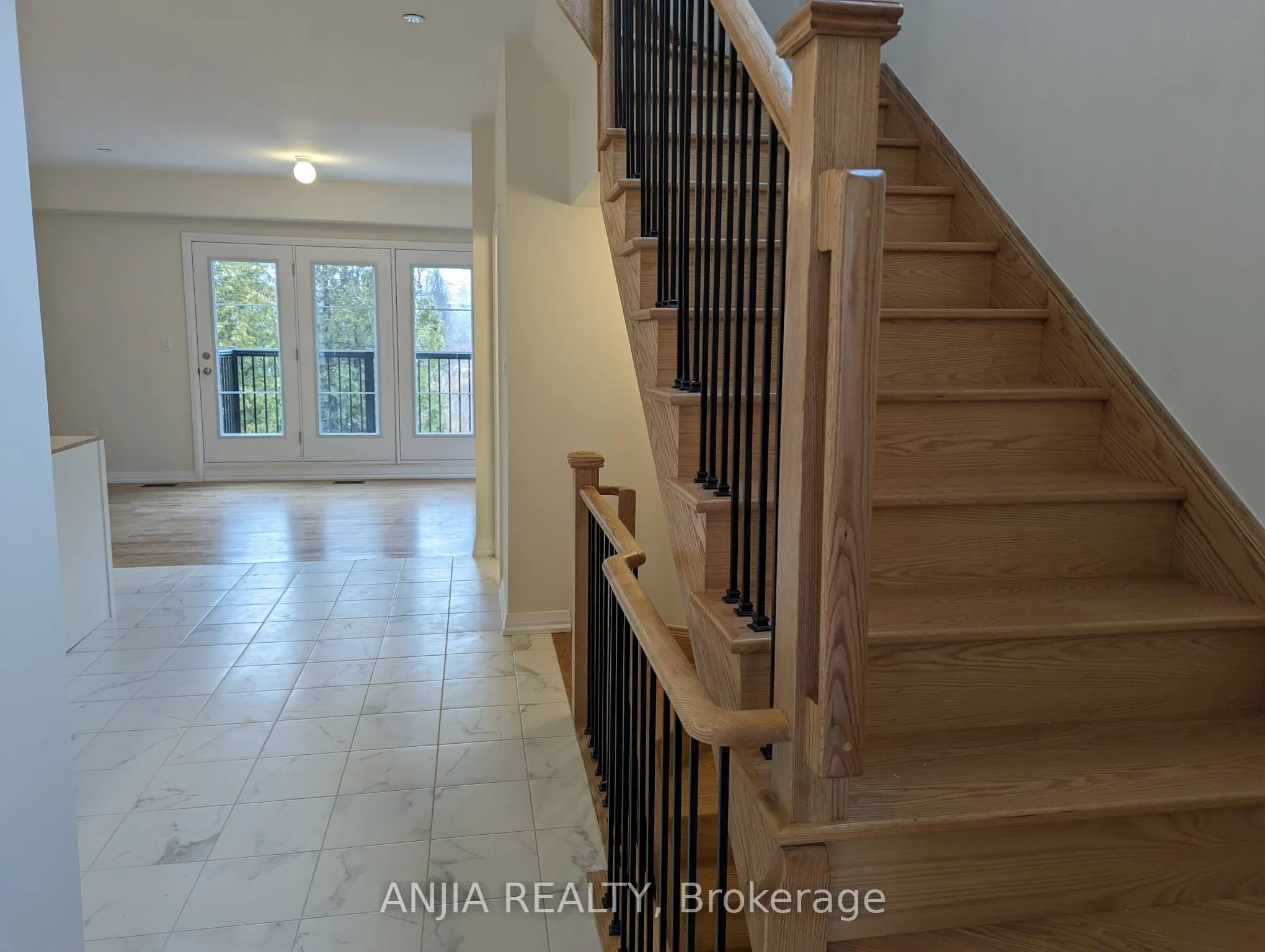 16 Coote Court