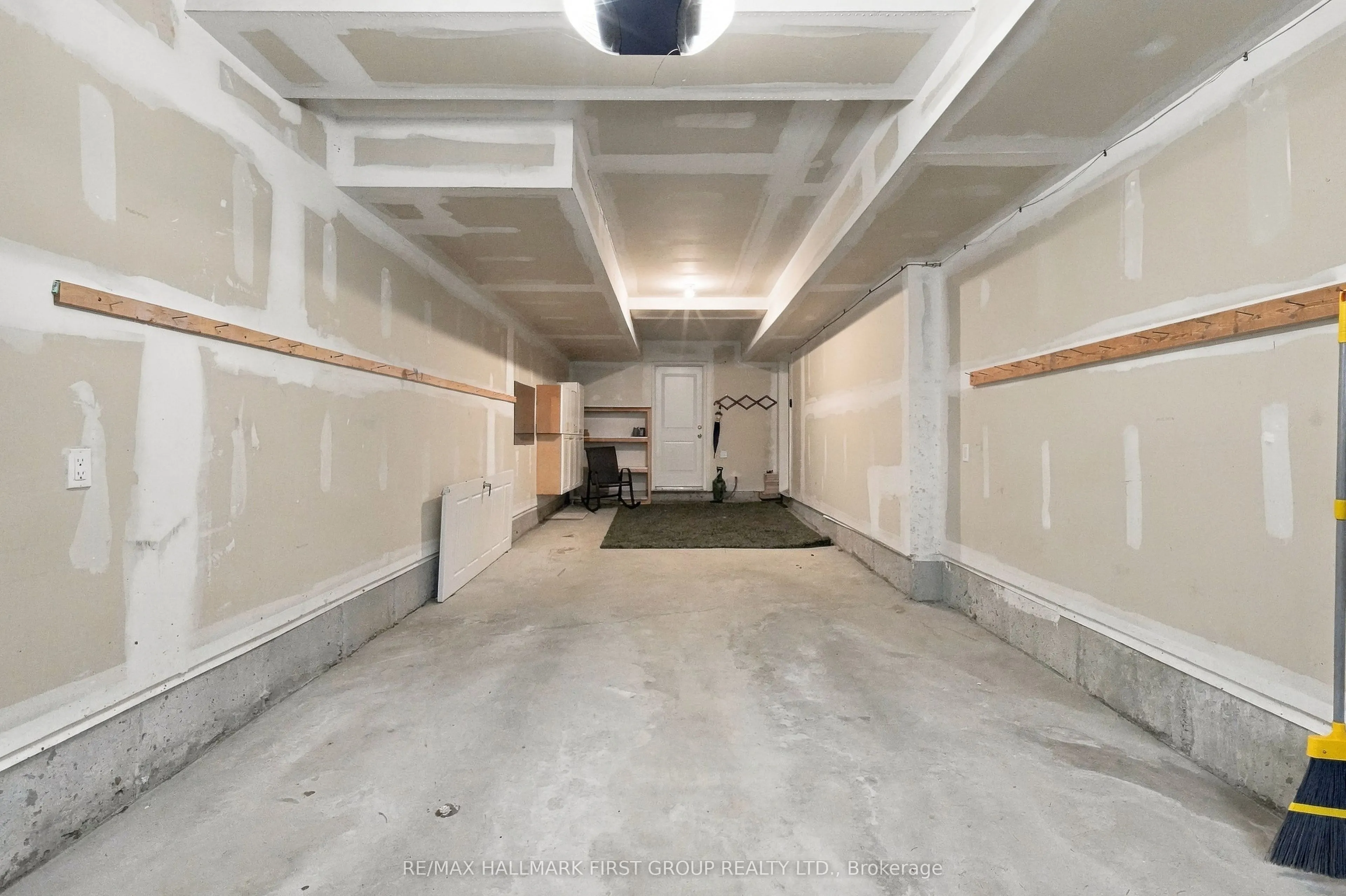 250 Finch Avenue #303