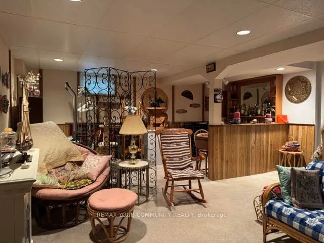 12 Jacques Lane #6