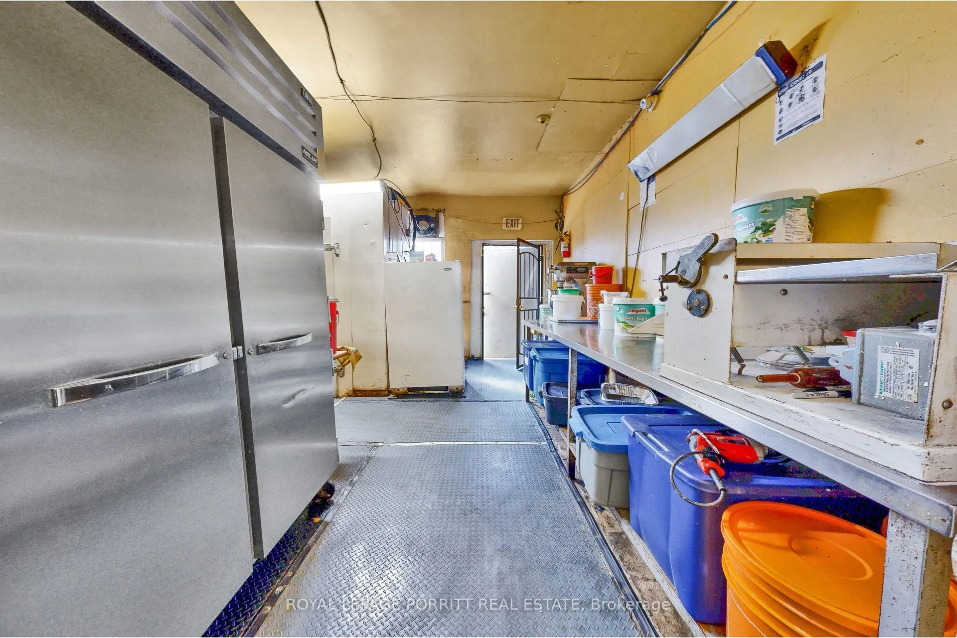 2633 Eglinton Avenue E
