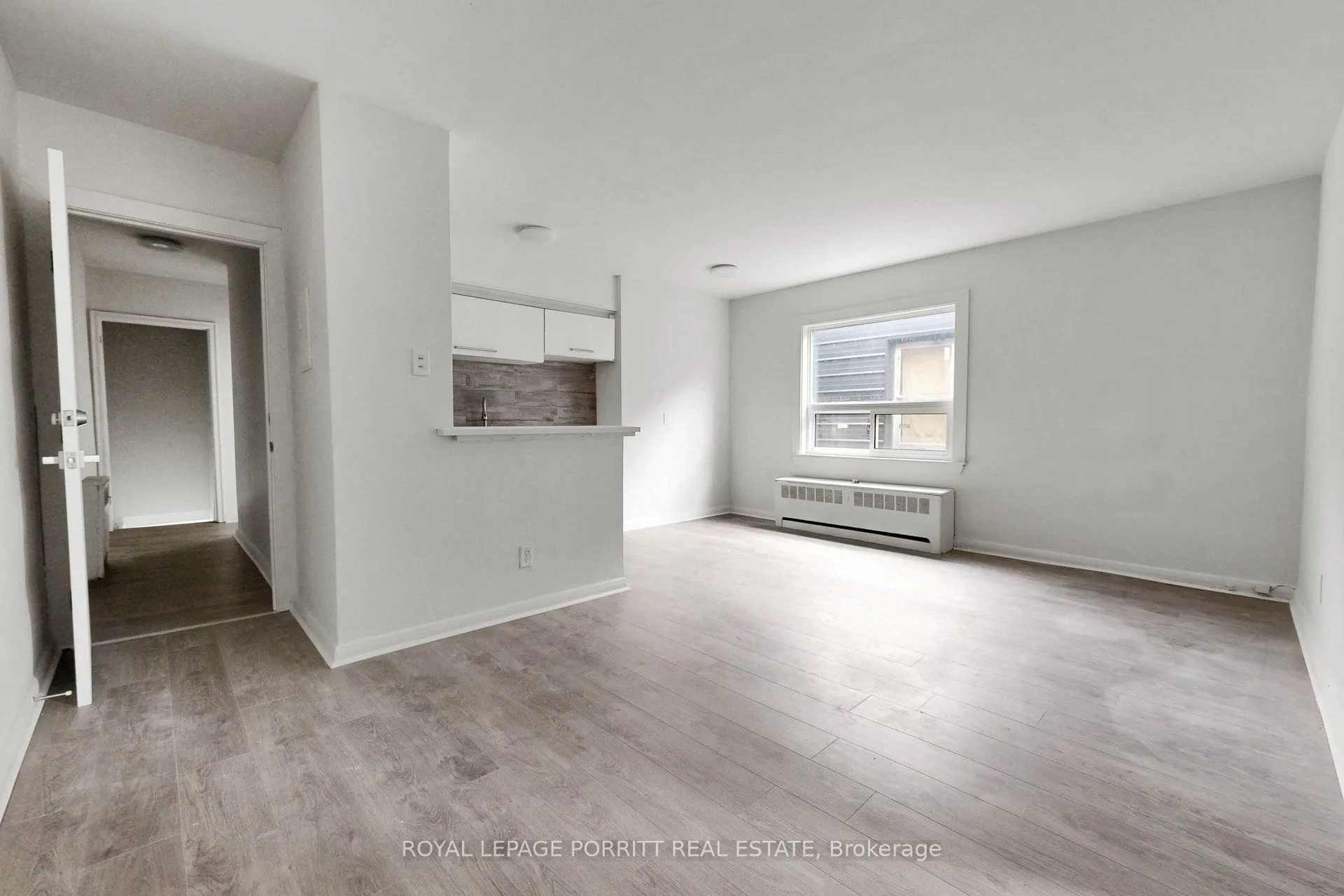 2633 Eglinton Avenue E