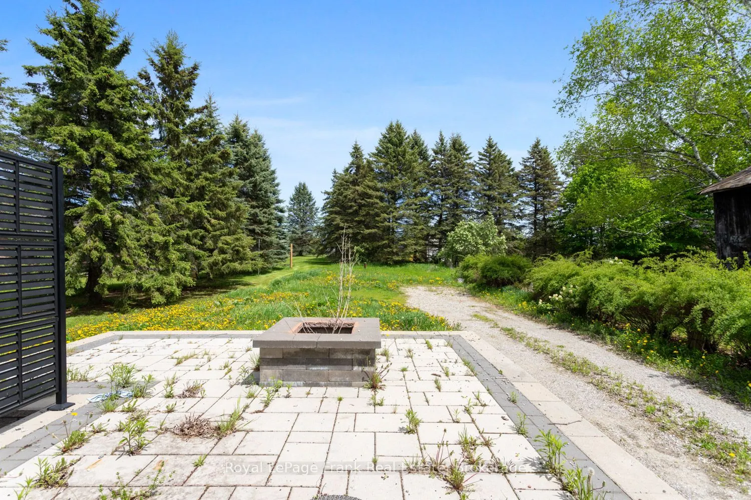 3531 Simcoe Street N