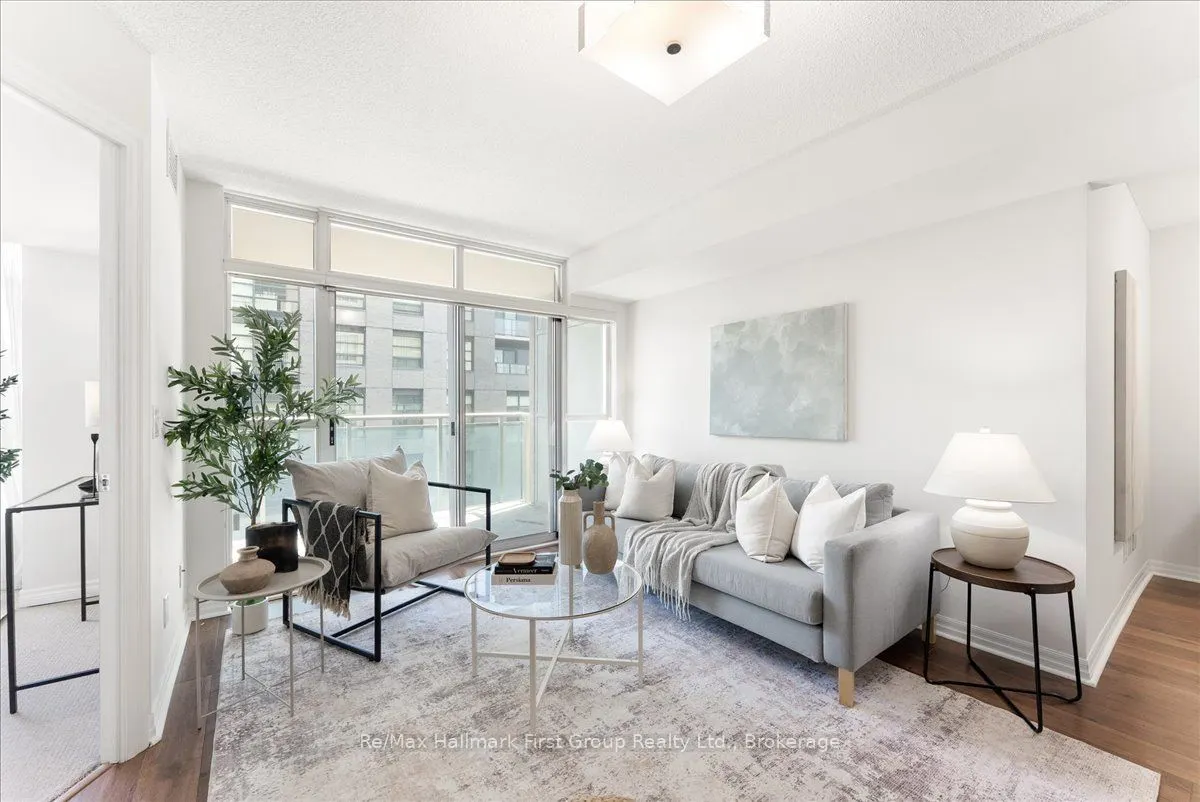 1600 Charles Street #302