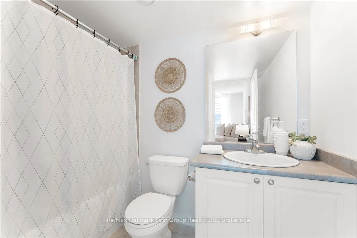 1600 Charles Street #302