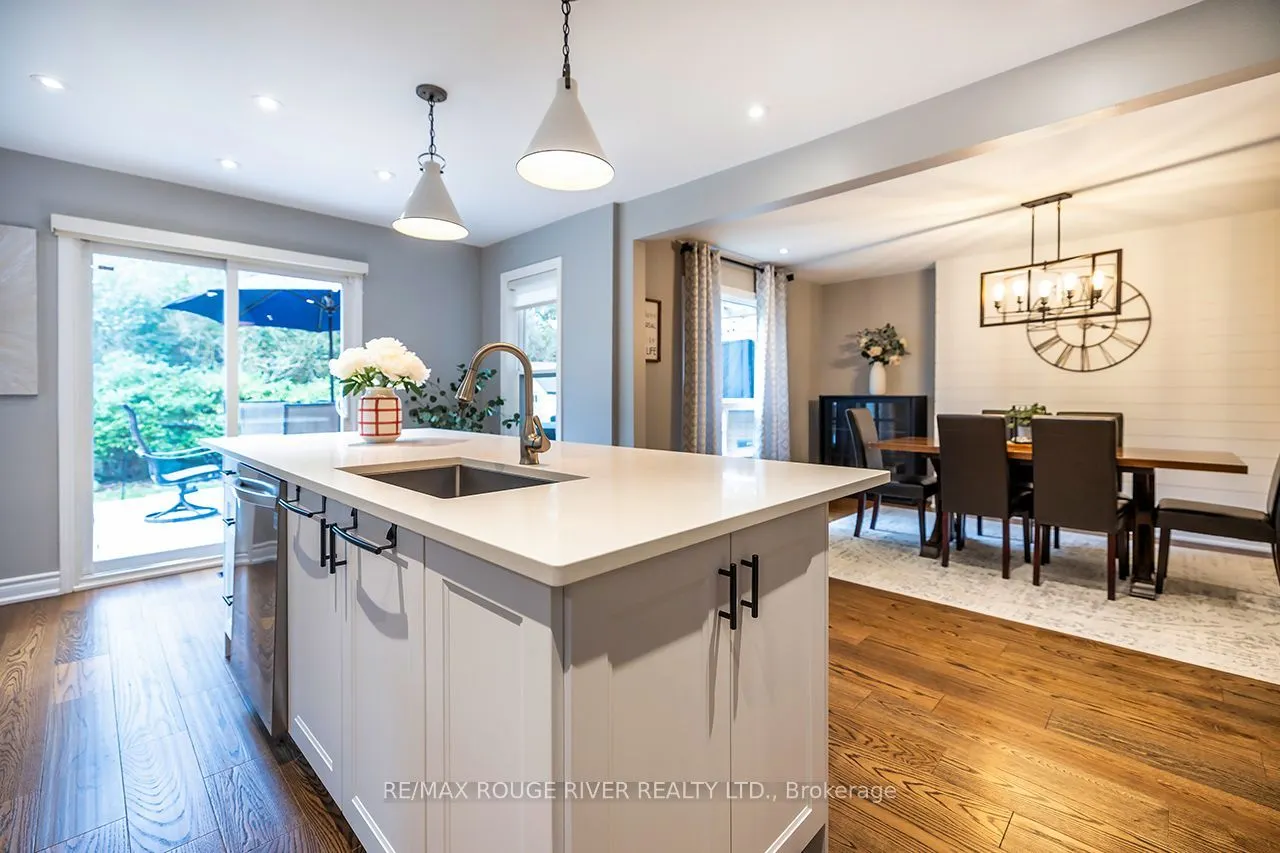 37 Wyndfield Crescent