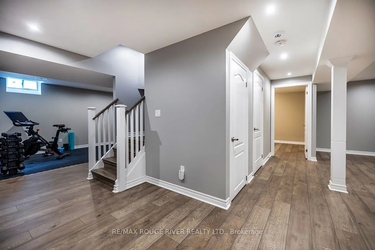 37 Wyndfield Crescent