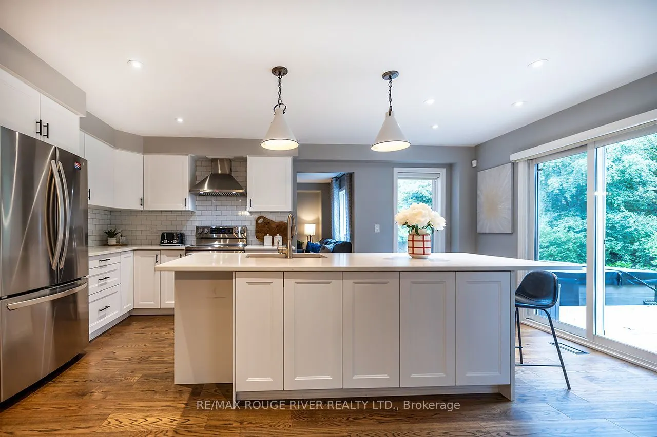 37 Wyndfield Crescent