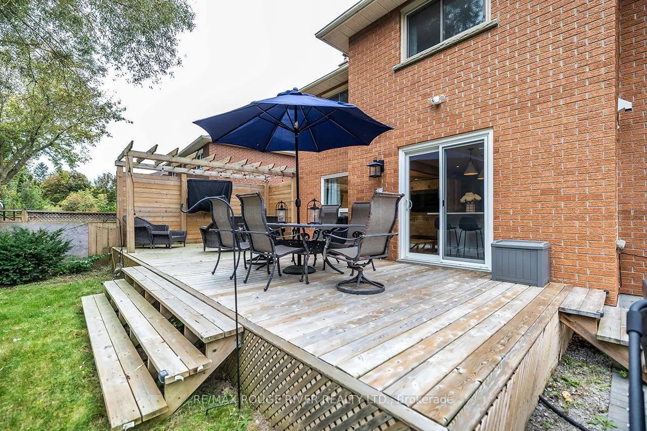 37 Wyndfield Crescent