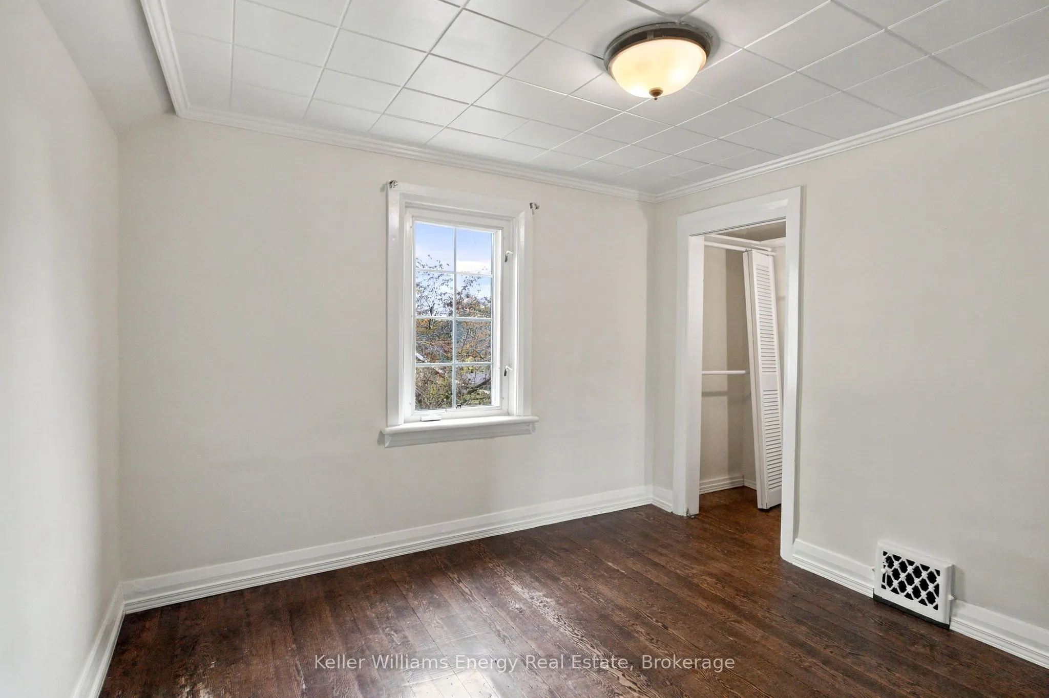 477 Cubert Street