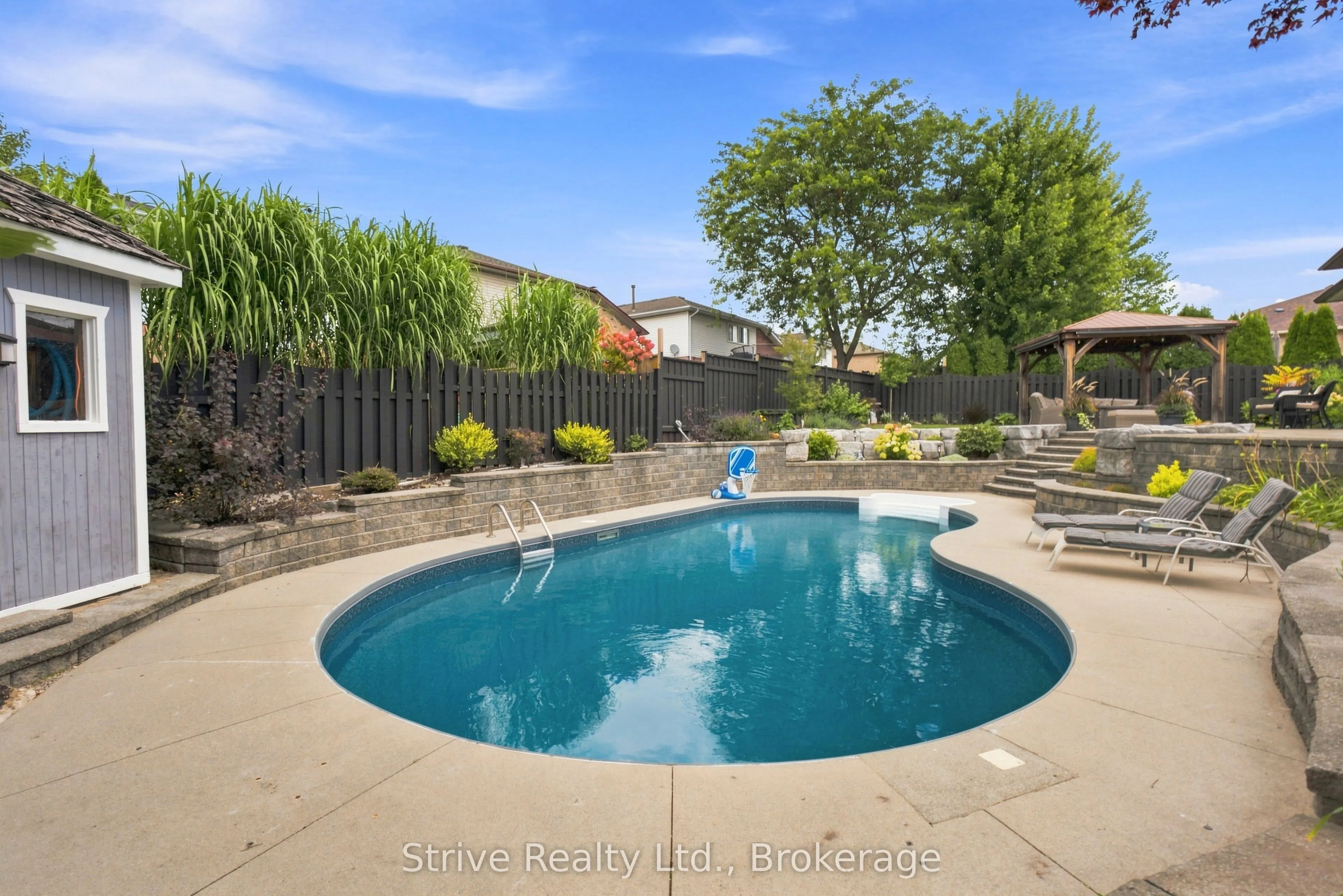 40 Mclellan Drive