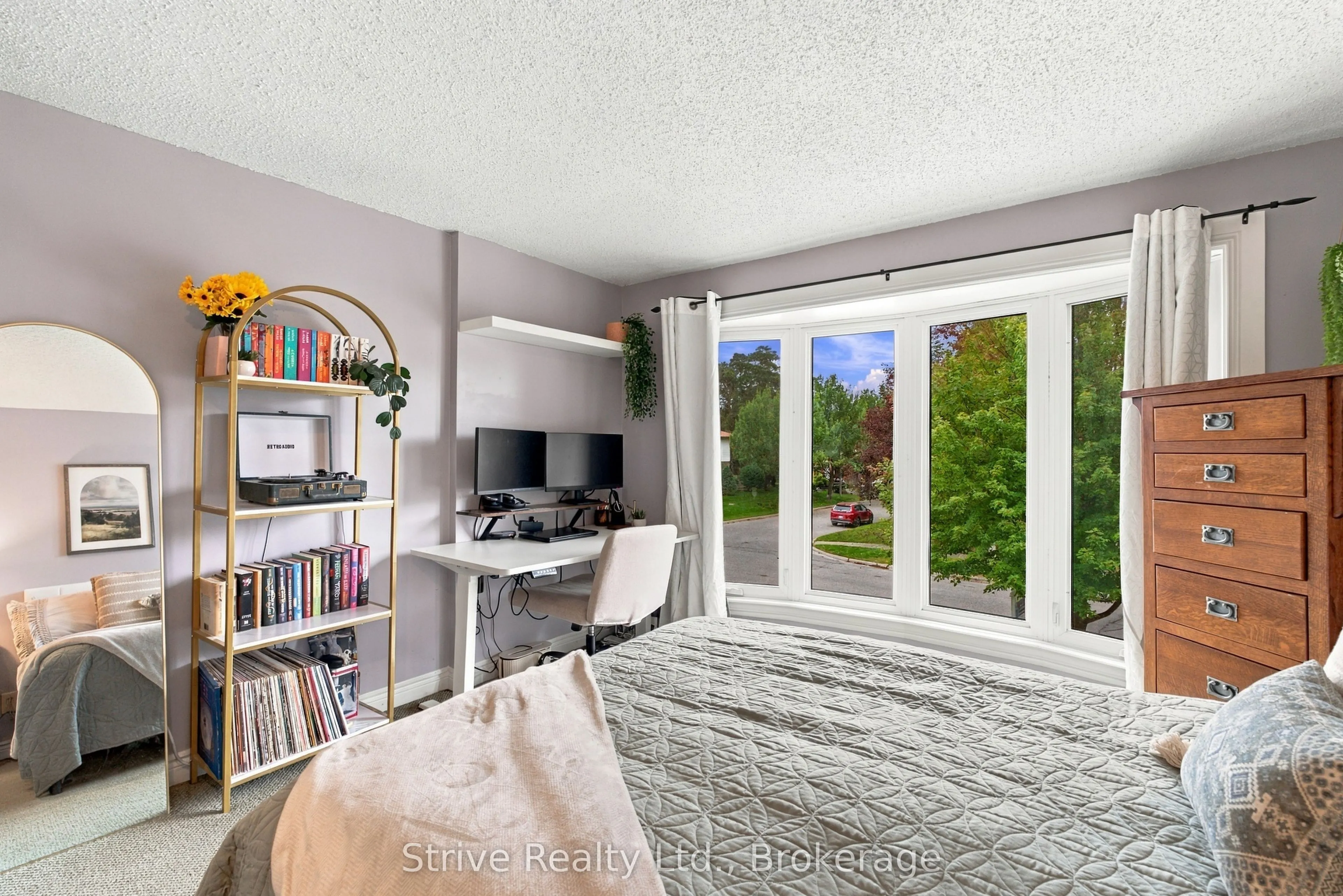 40 Mclellan Drive
