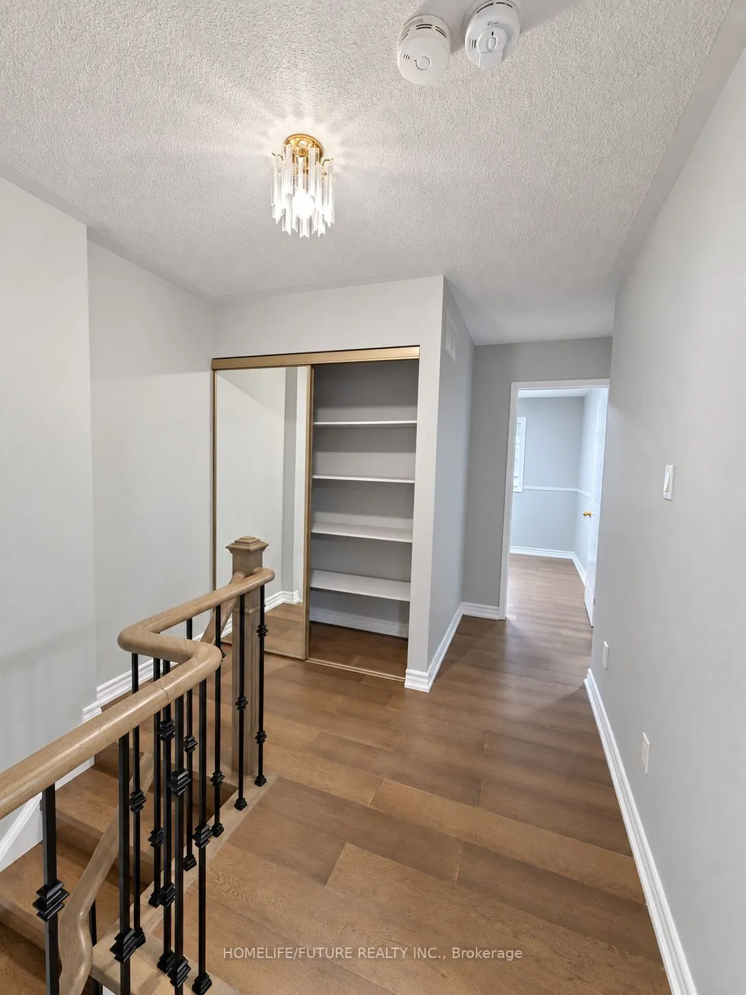 20 Glen Ray Court