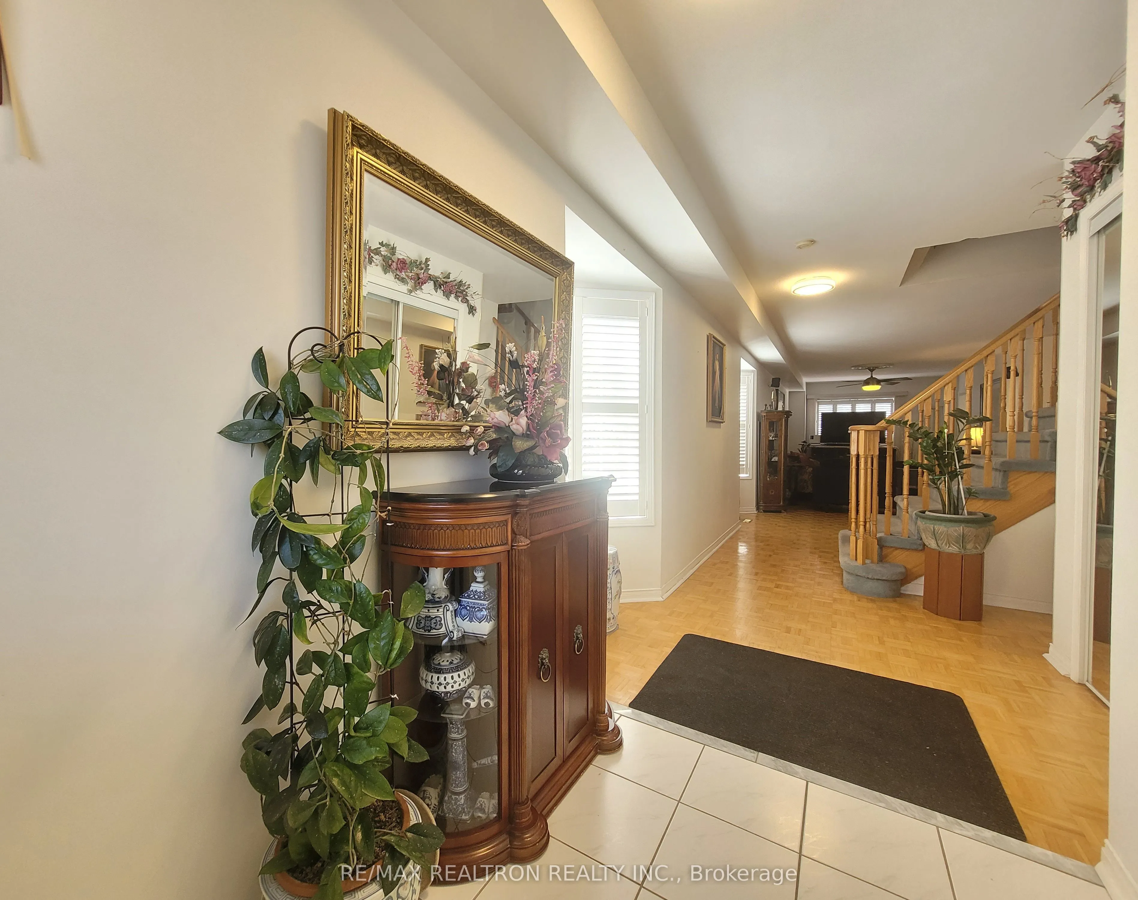 6 Echo Glen Road