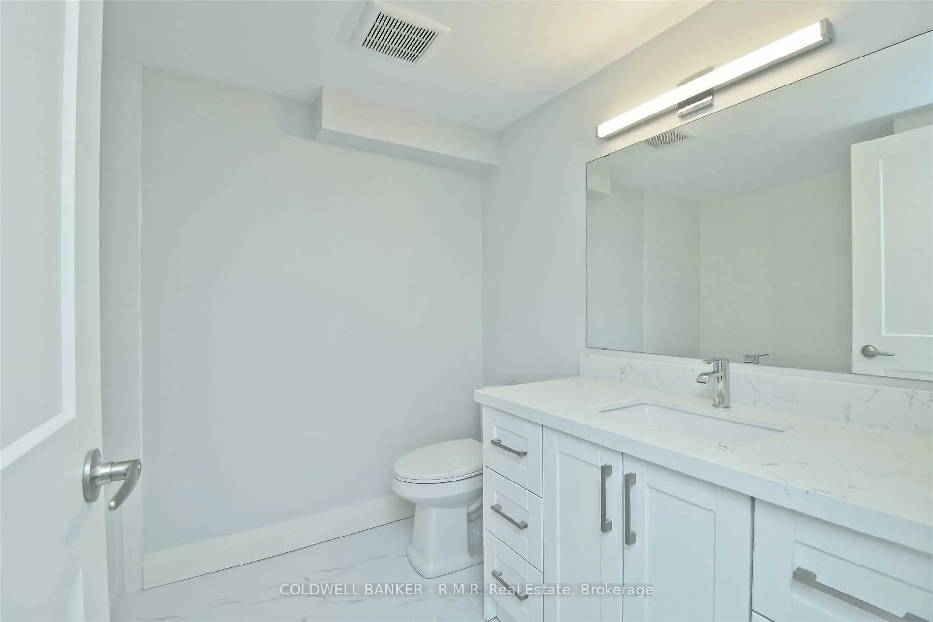 760 Ashley Court #Lower