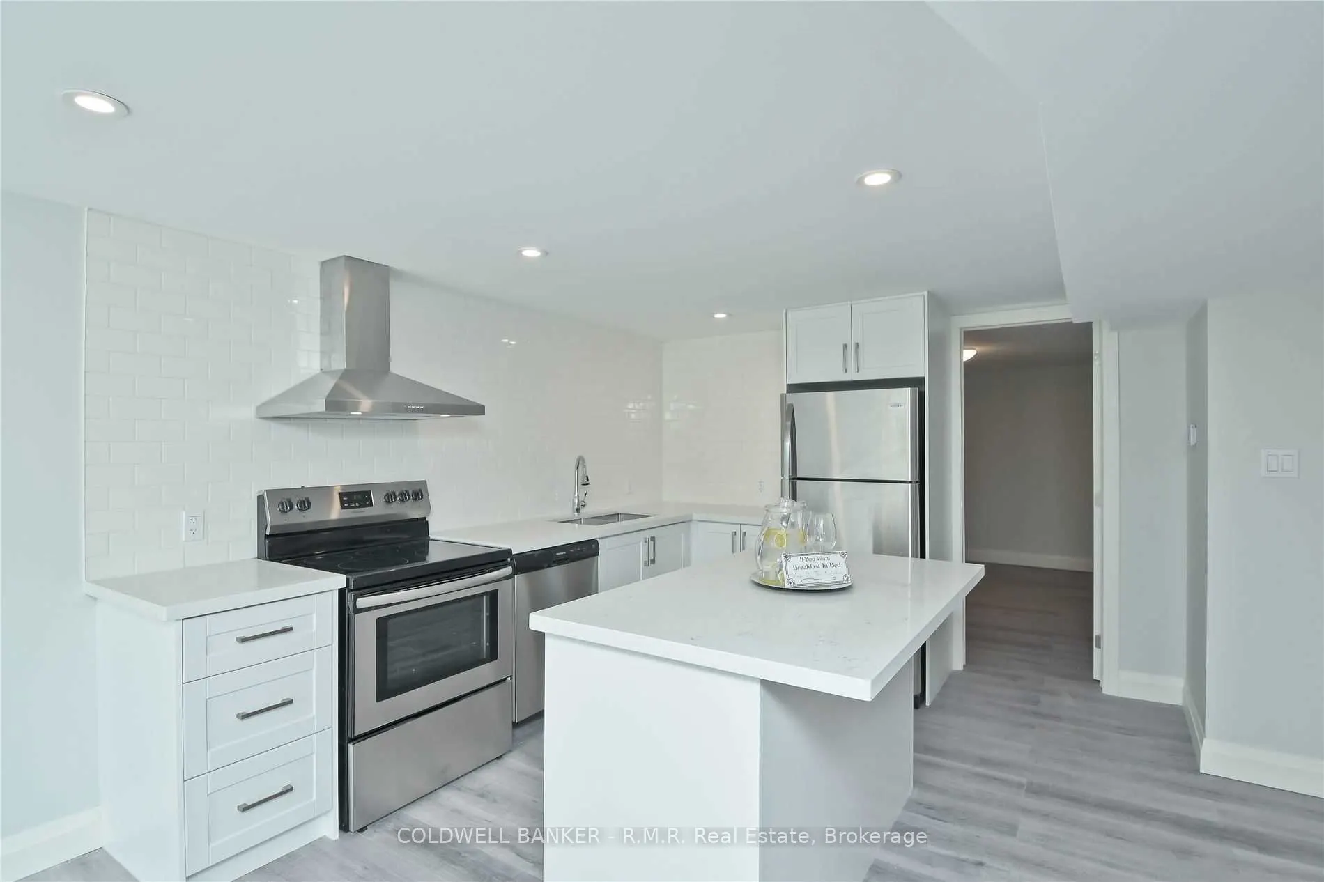 760 Ashley Court #Lower