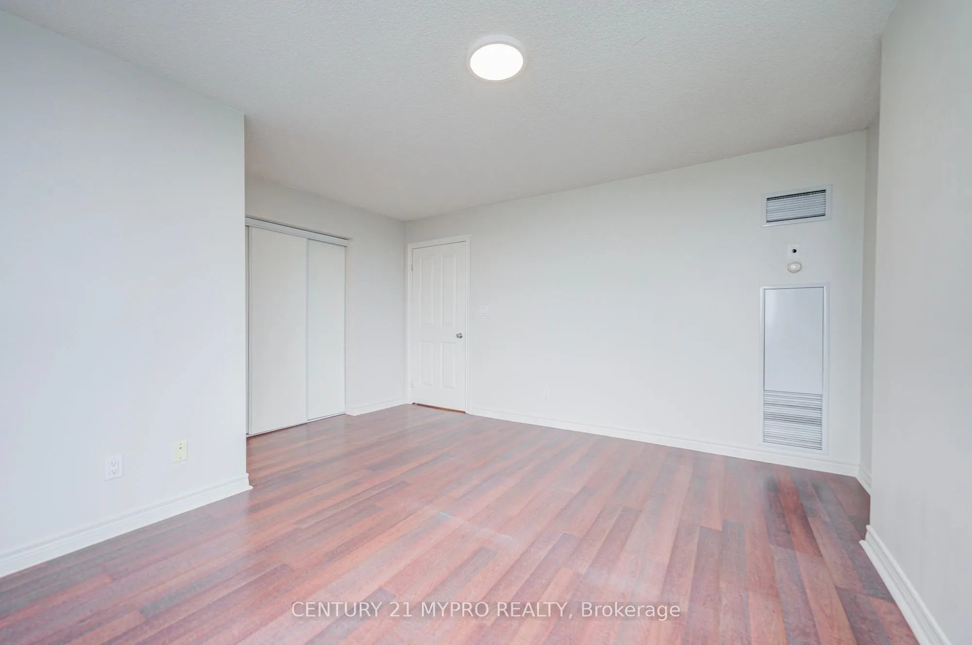 68 Corporate Drive #3136