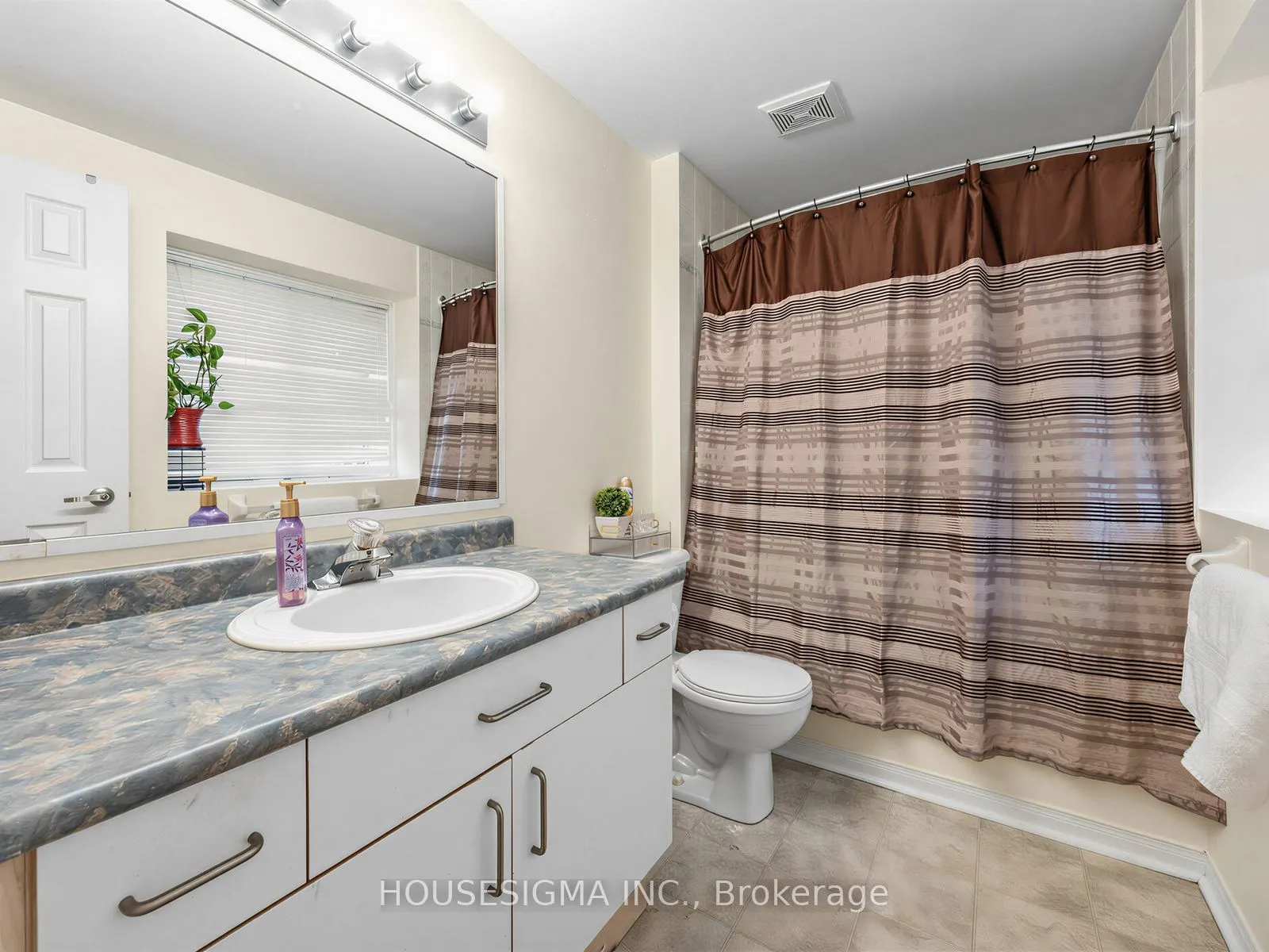 554 Aldershot Drive