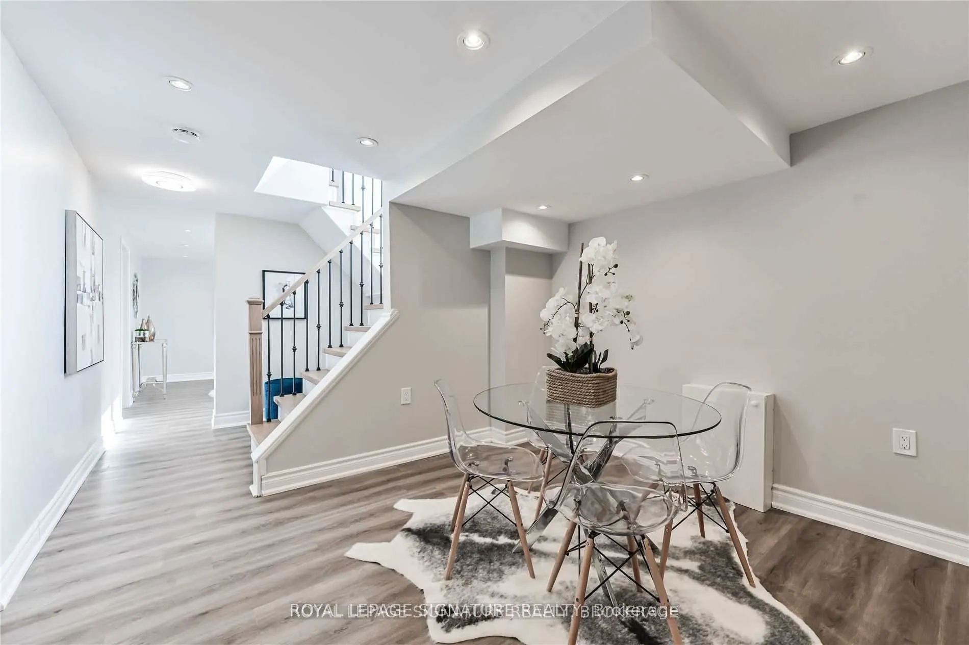 123 Bowman Avenue #Lower