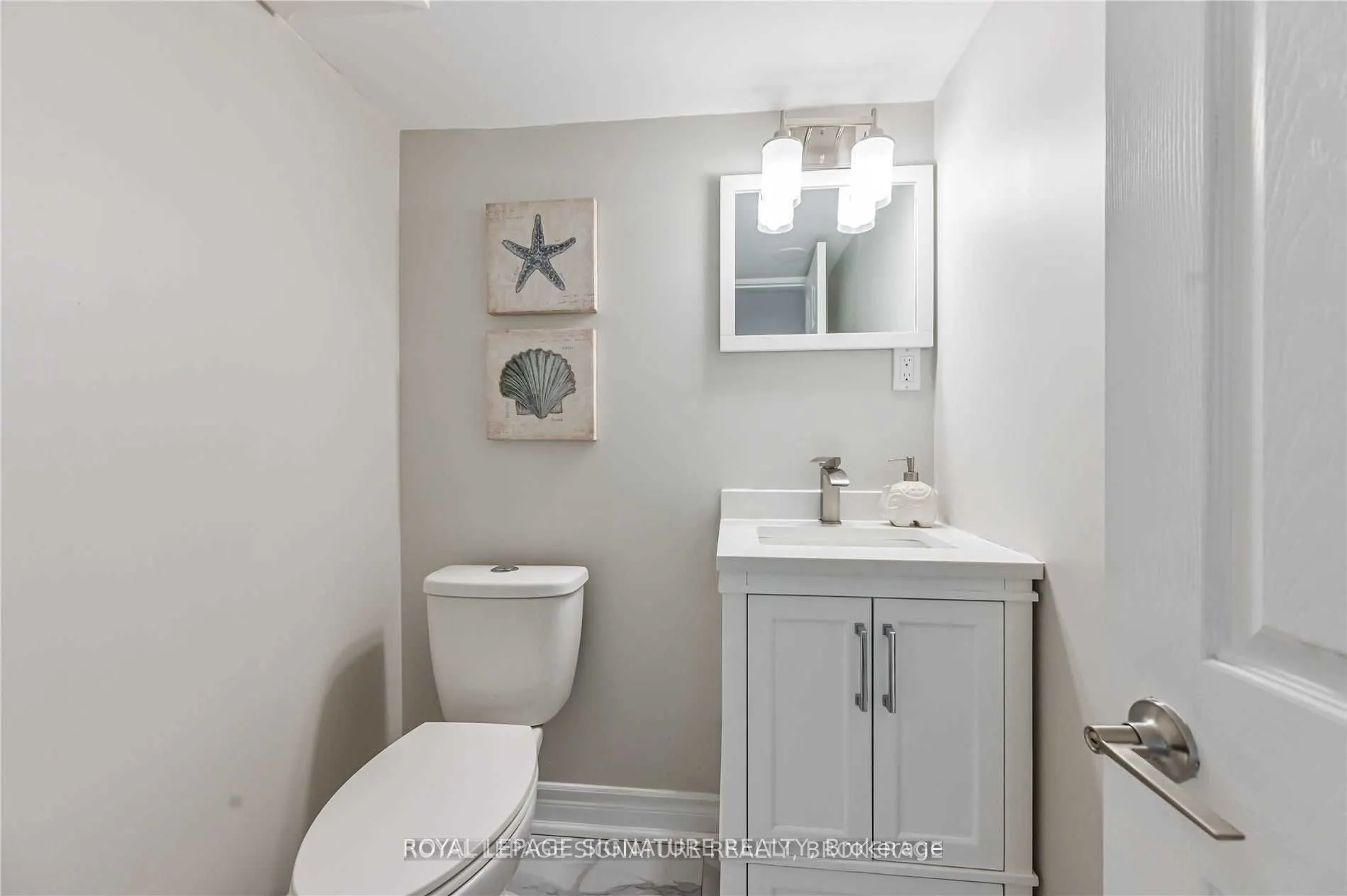 123 Bowman Avenue #Lower