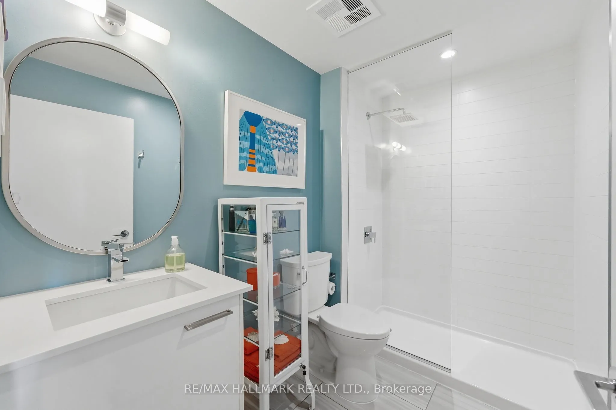 630 Queen Street E #602