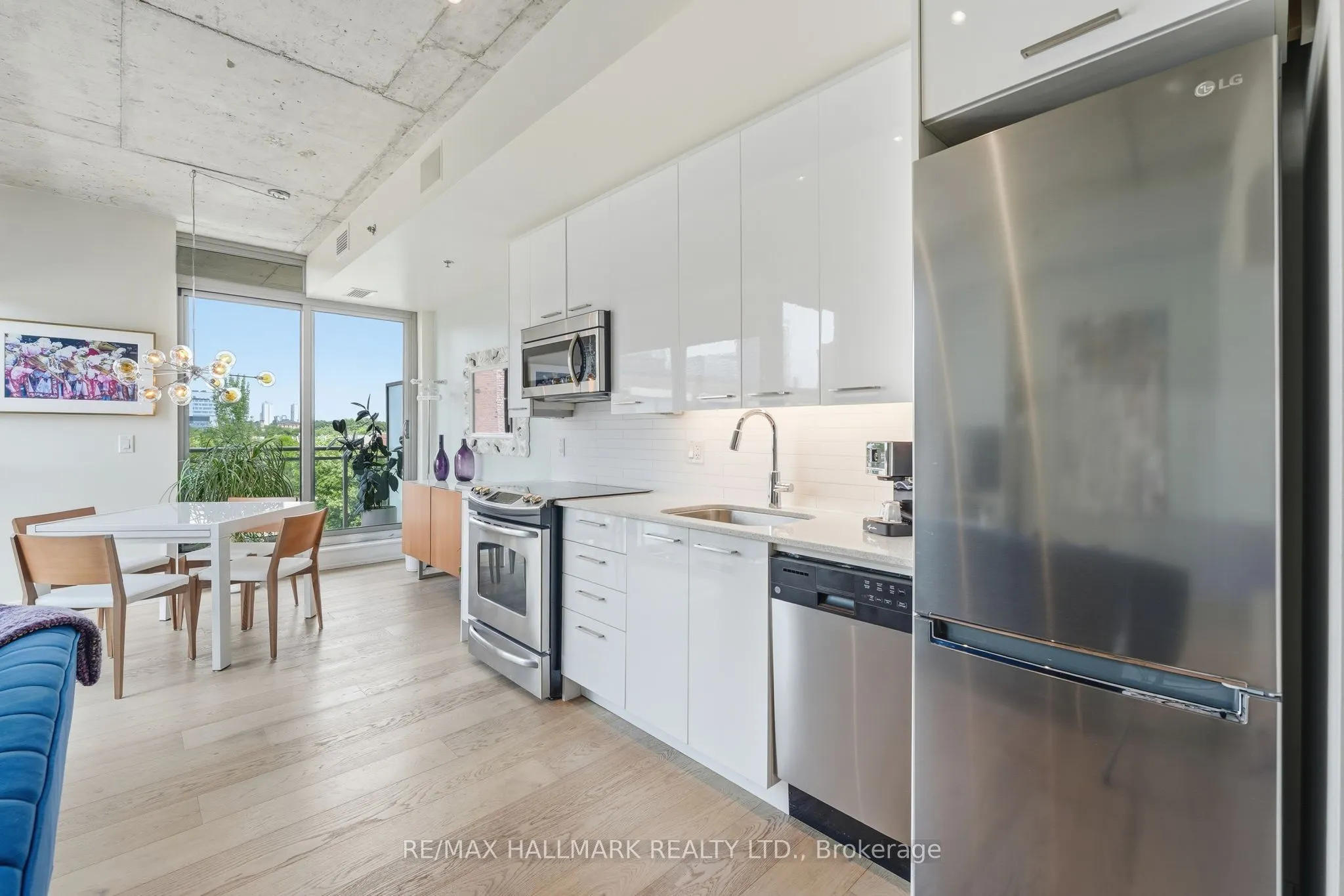 630 Queen Street E #602