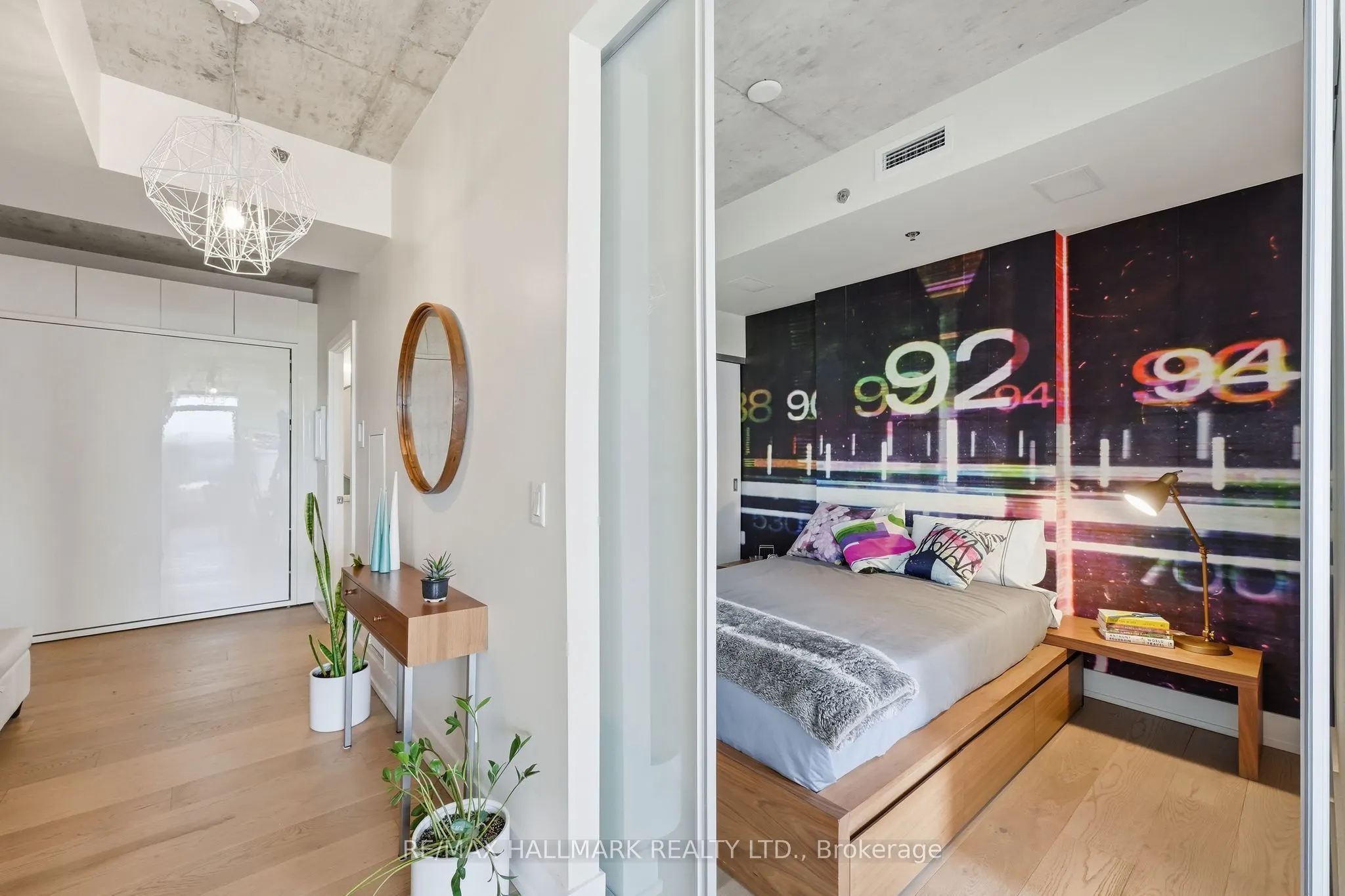 630 Queen Street E #602