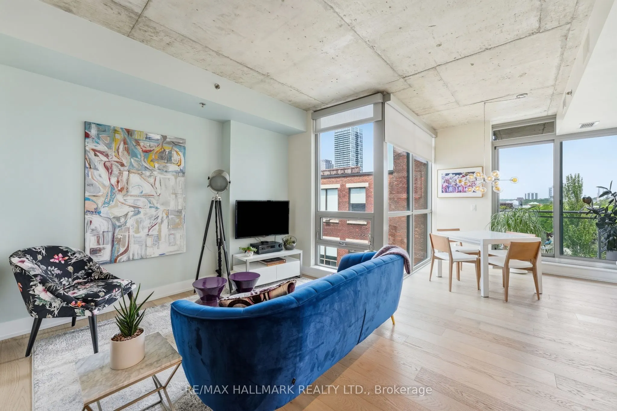 630 Queen Street E #602