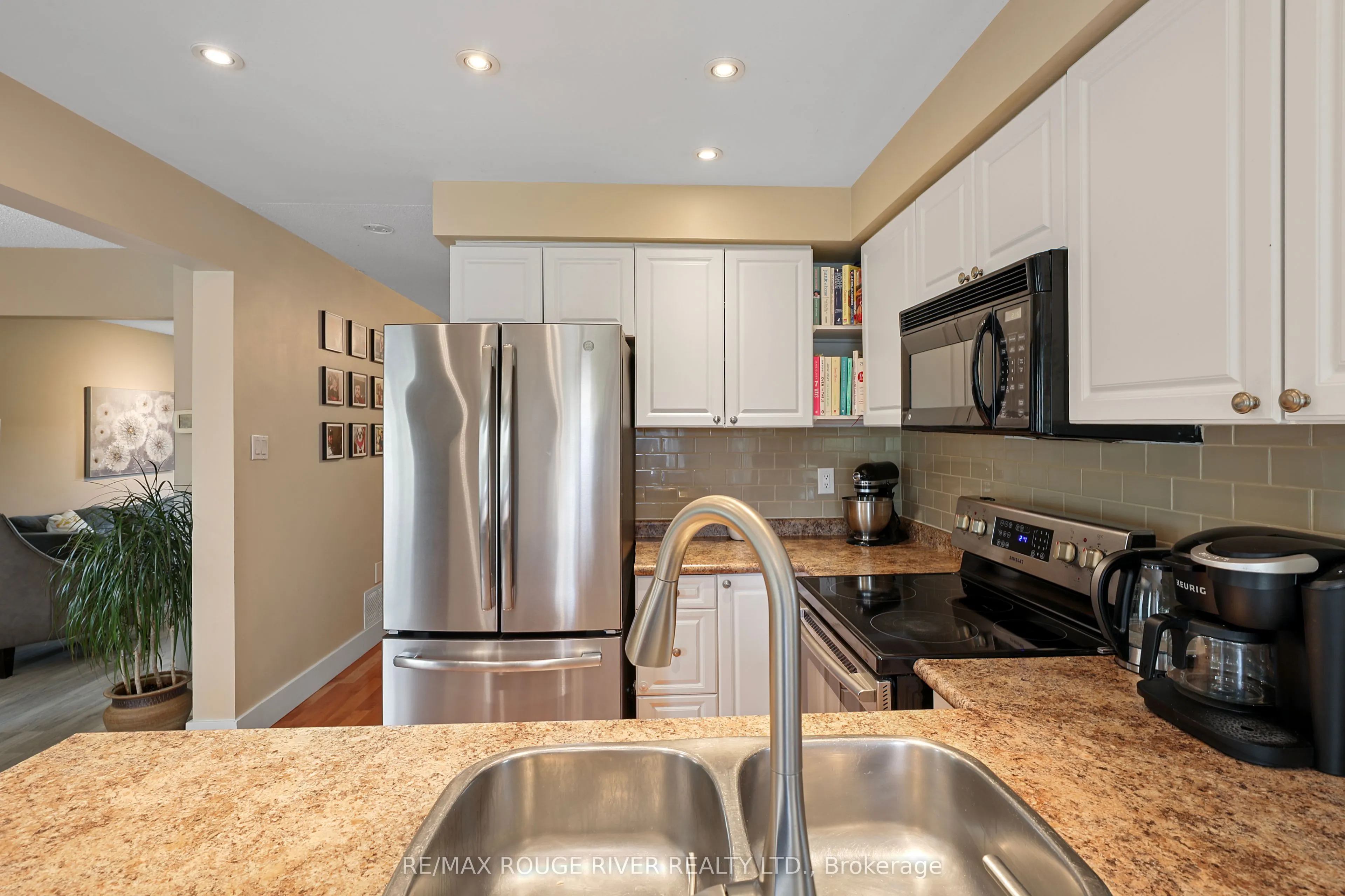 648 Cognac Crescent