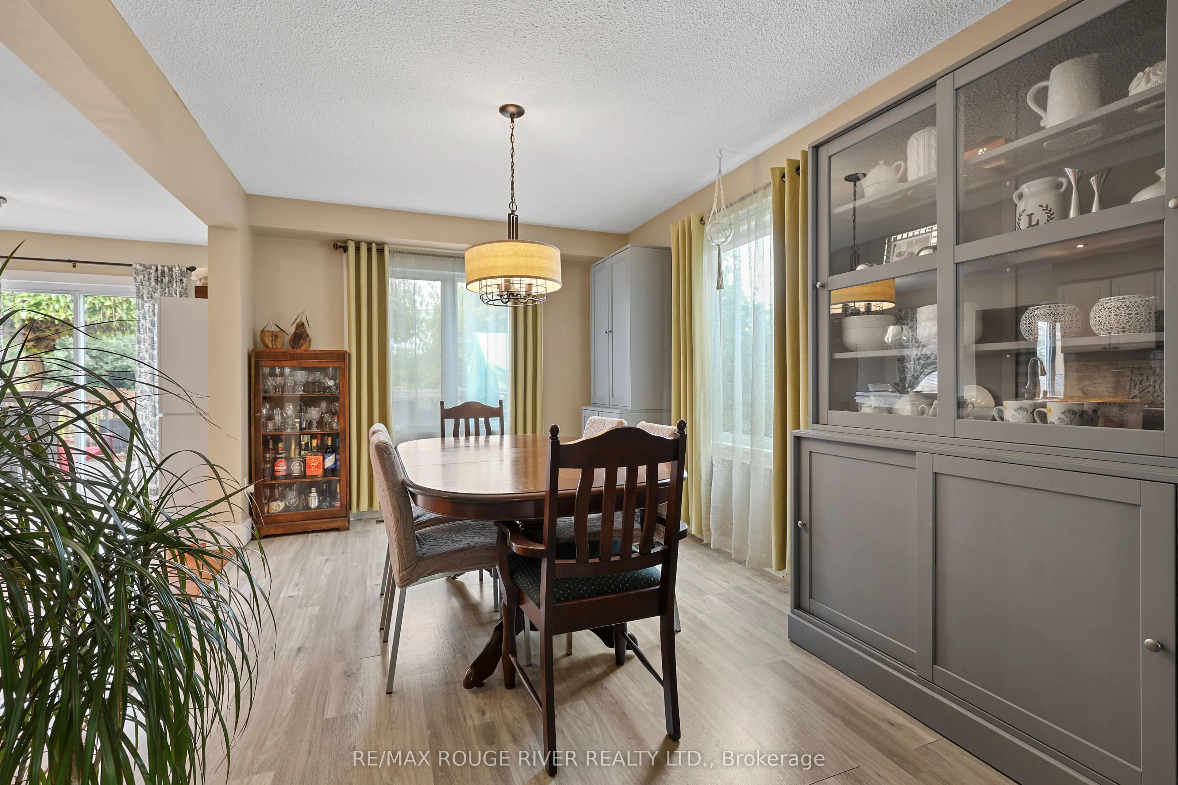 648 Cognac Crescent