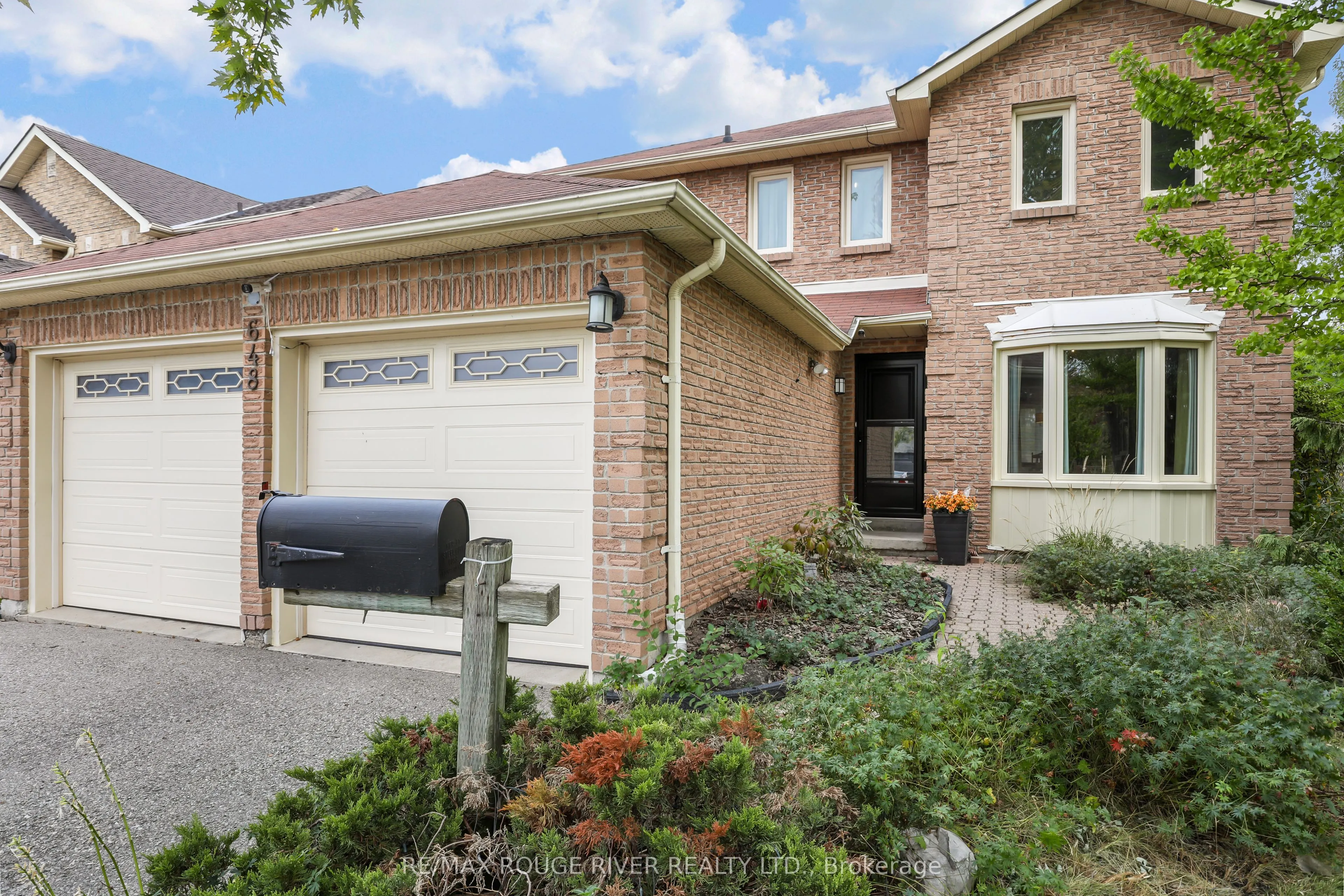 648 Cognac Crescent