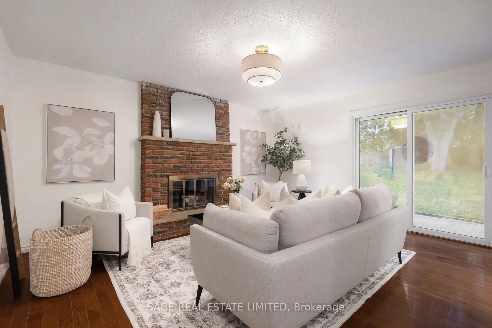 83 Waverley Road