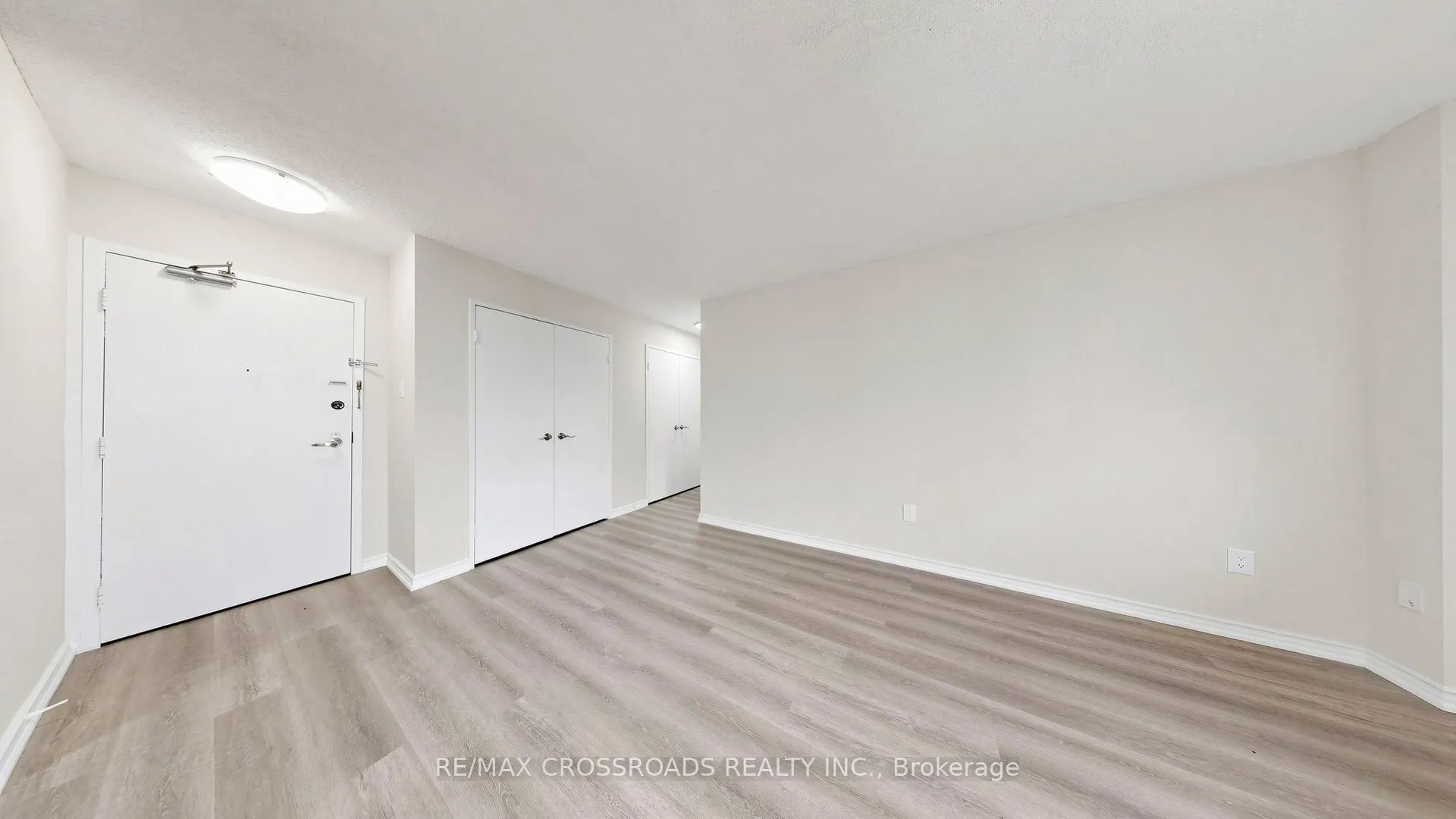 100 Dundalk Drive #817